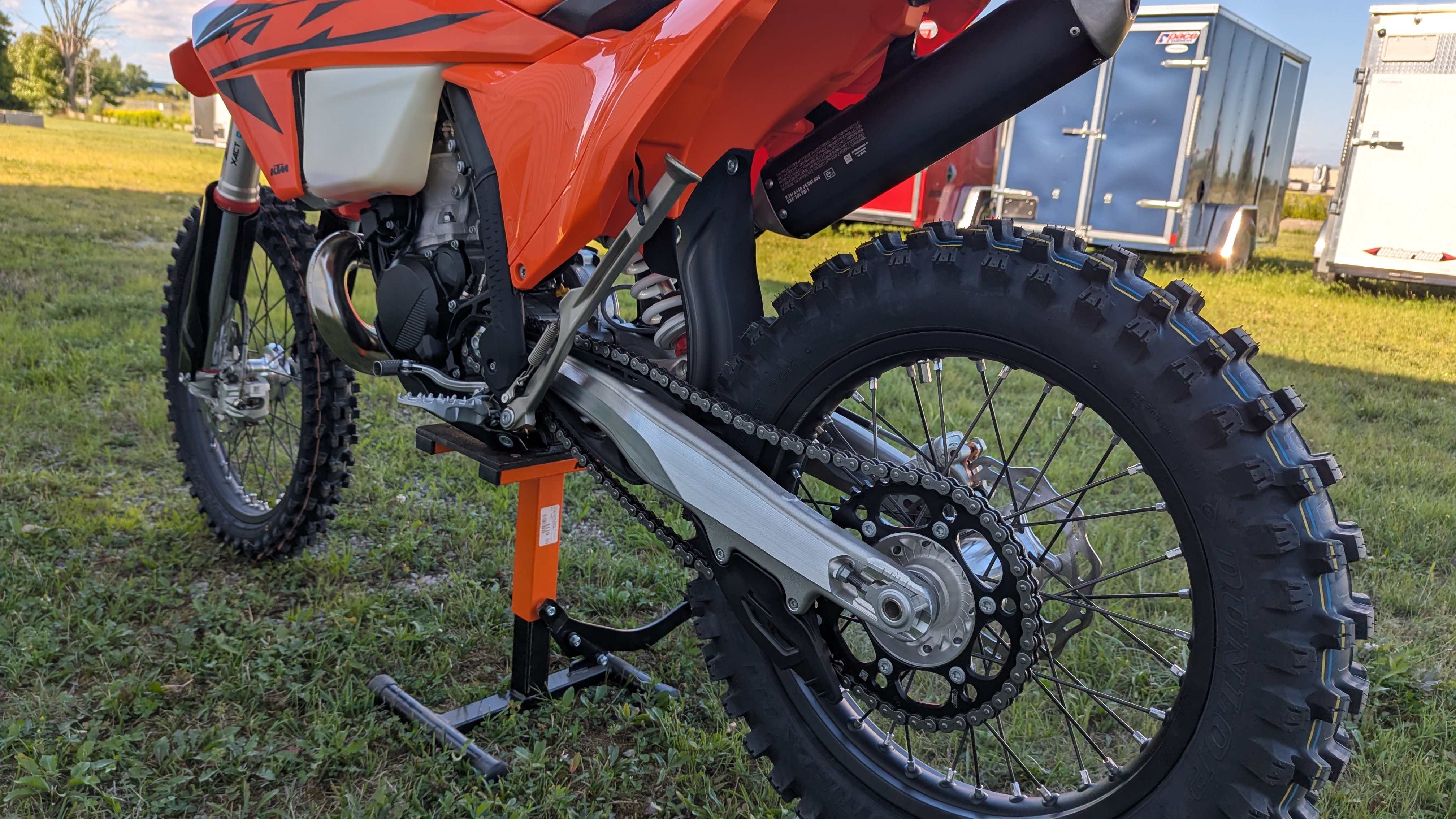 2025 KTM 250 XC-W - Ride Into Winter Sale! - Photo 11
