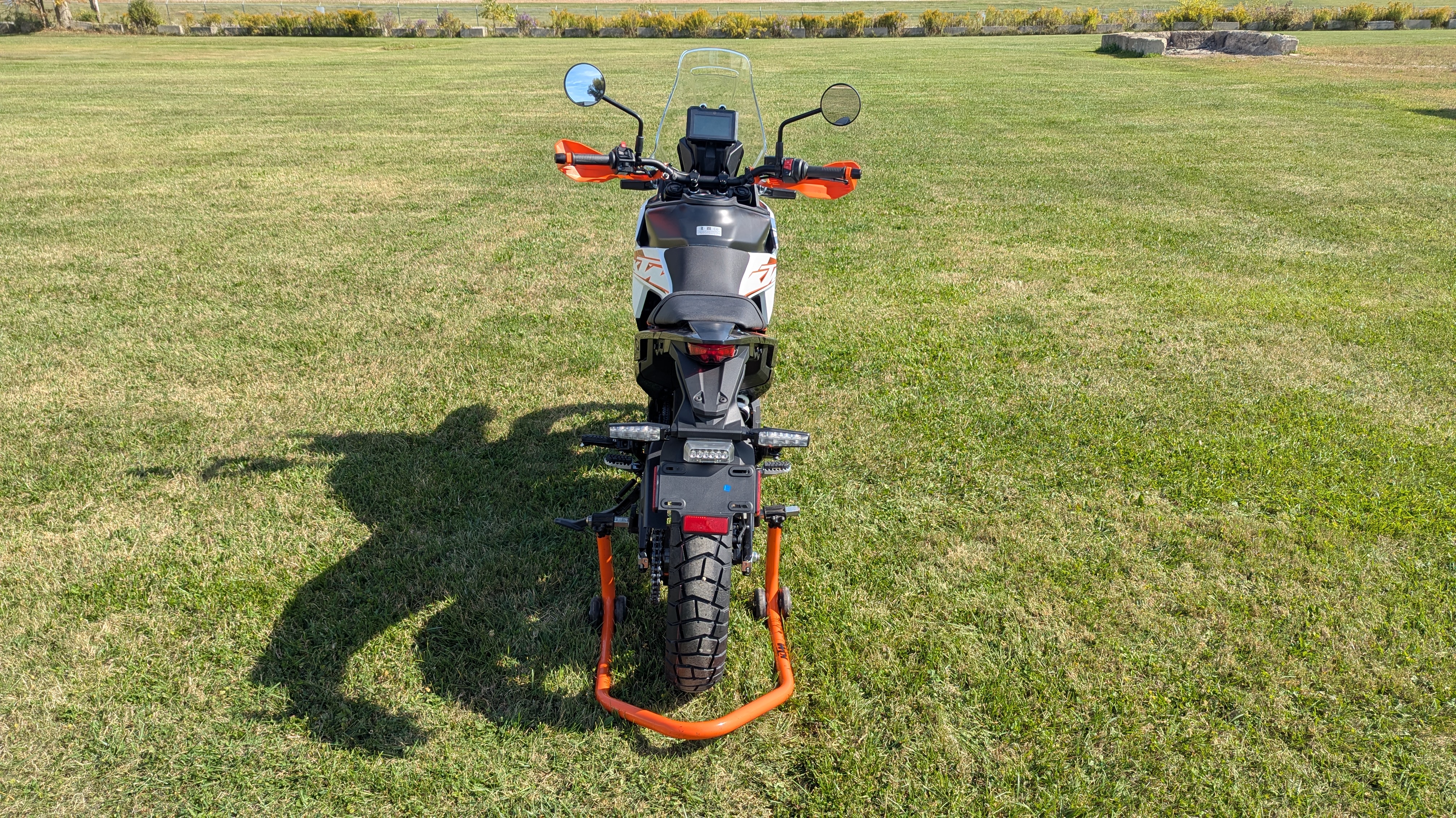 2025 KTM Adventure 390 X - Ride Into Winter Sale! - Photo 7