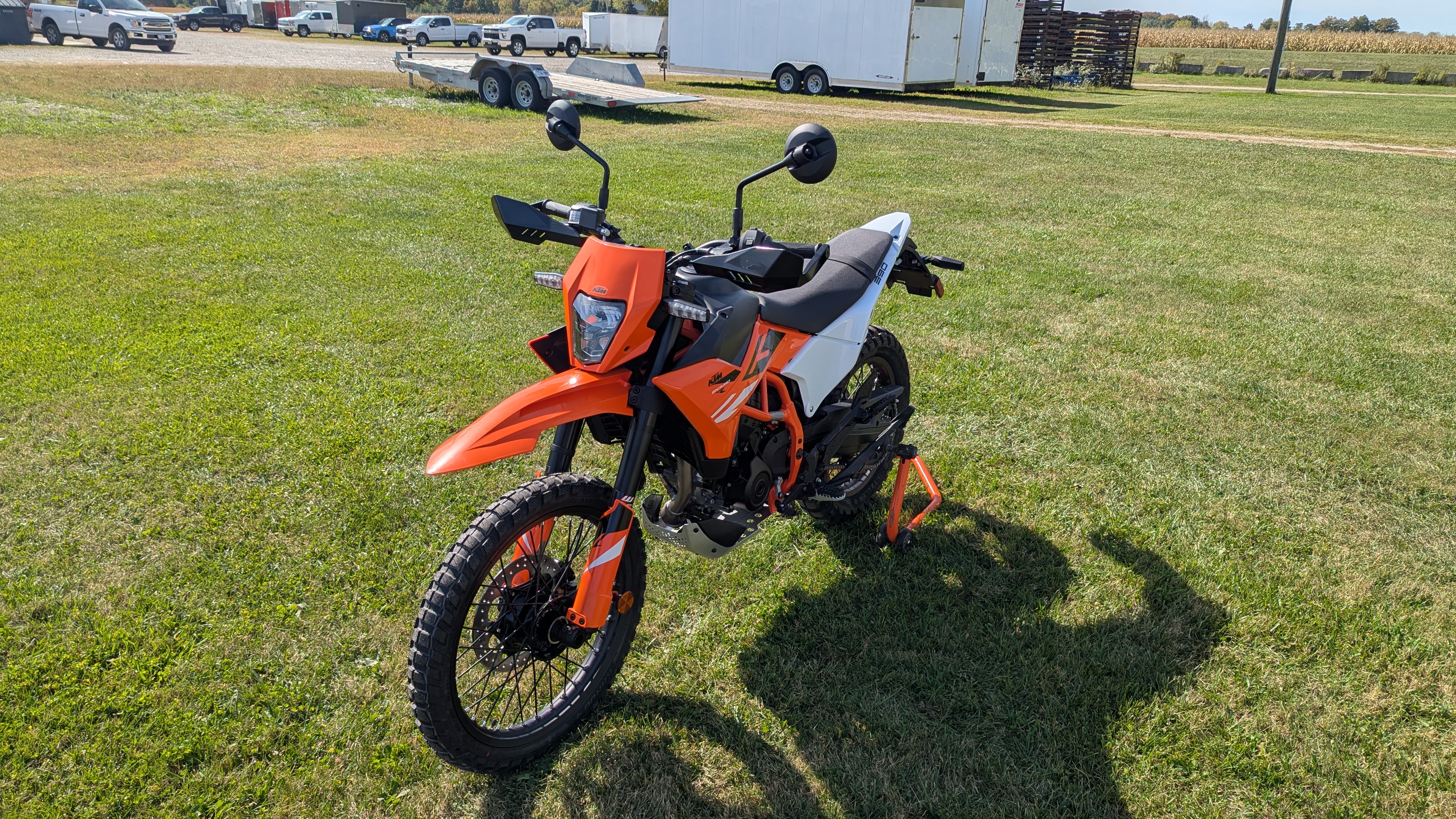 2025 KTM Enduro 390 R - Ride into Winter Sale! - Photo 3
