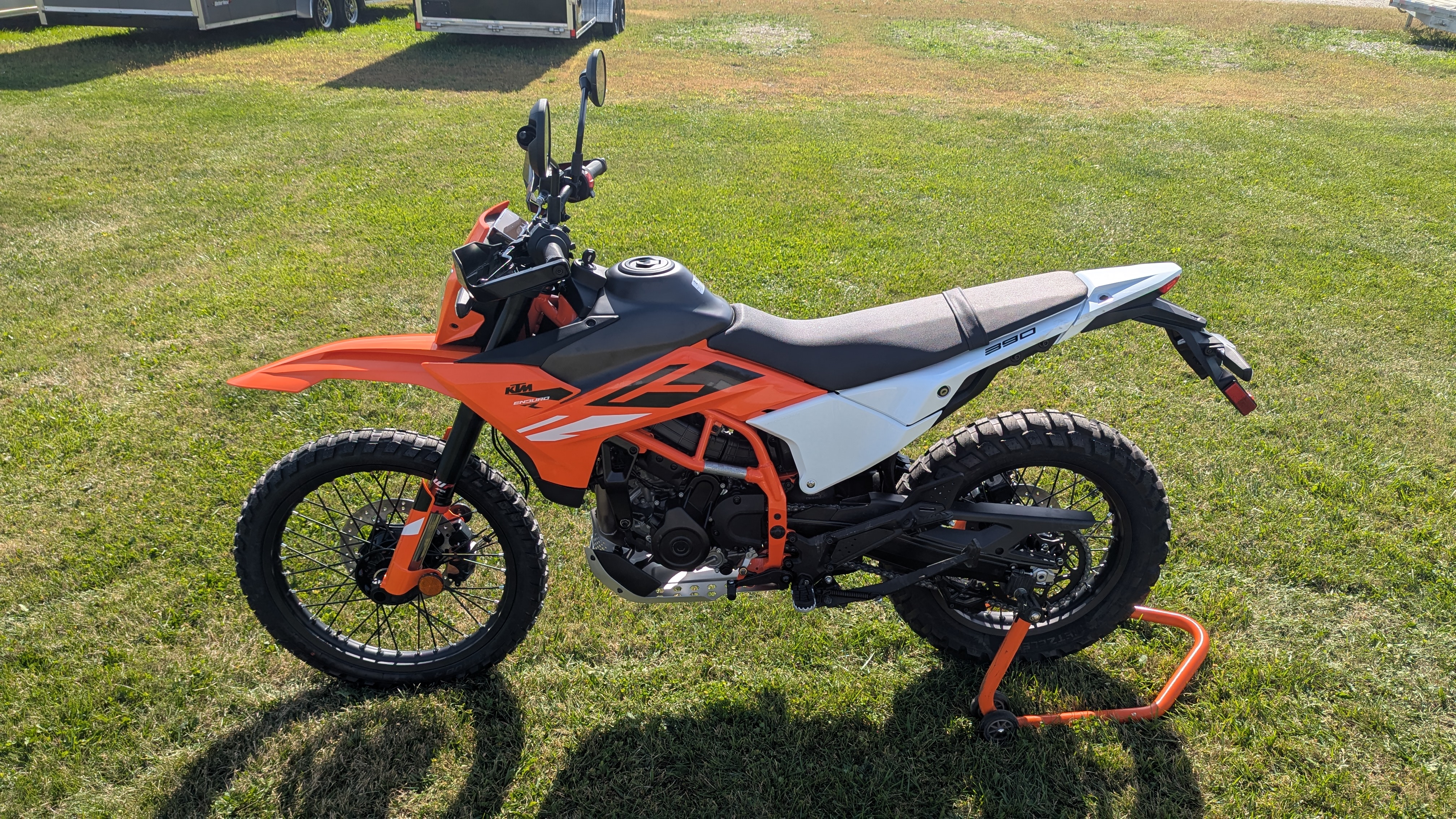2025 KTM Enduro 390 R - Ride into Winter Sale! - Photo 4