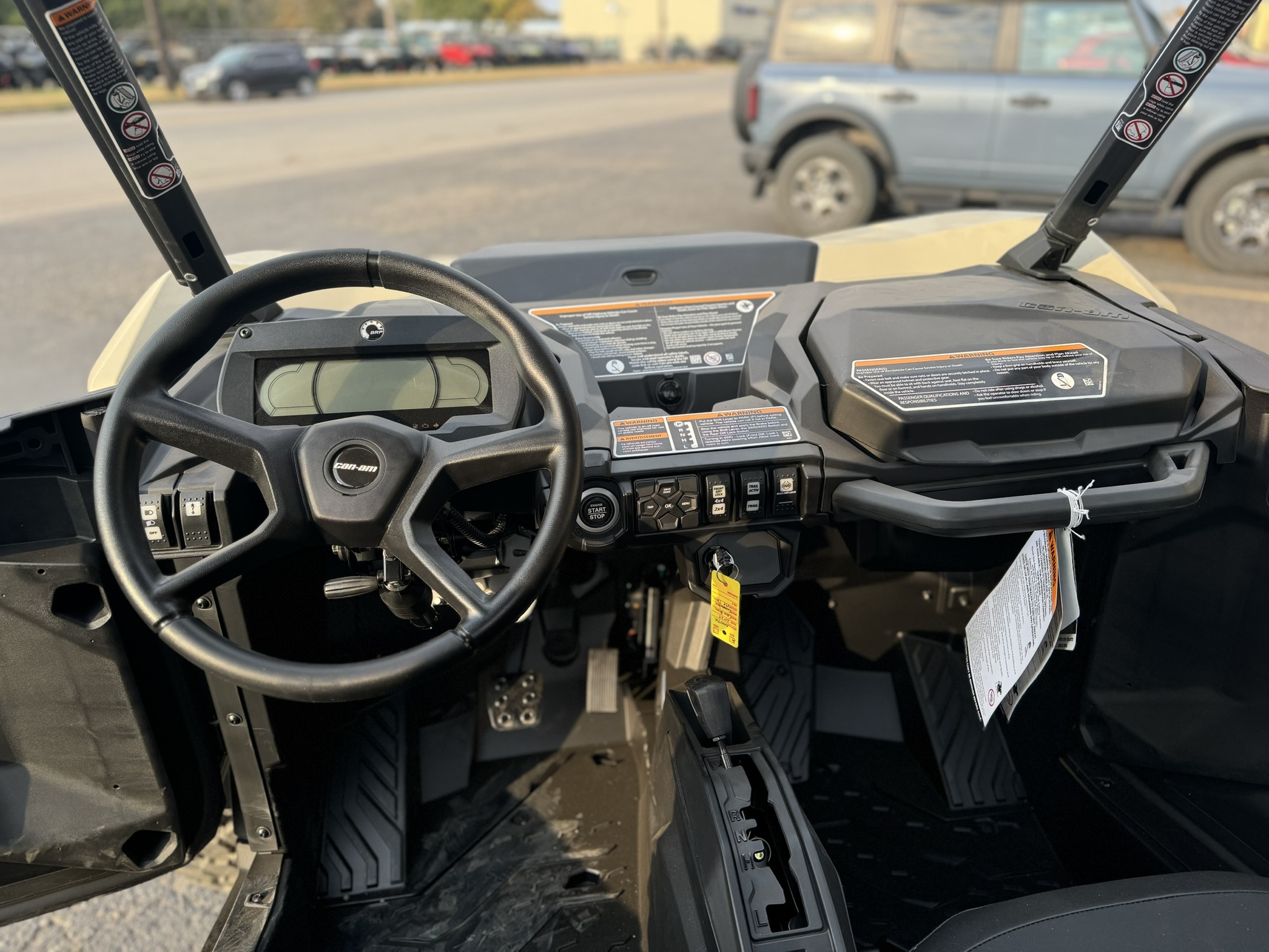 2024 Can-Am SSV COM XTP 64 1000R TN 24 XT 1000R - Photo 10