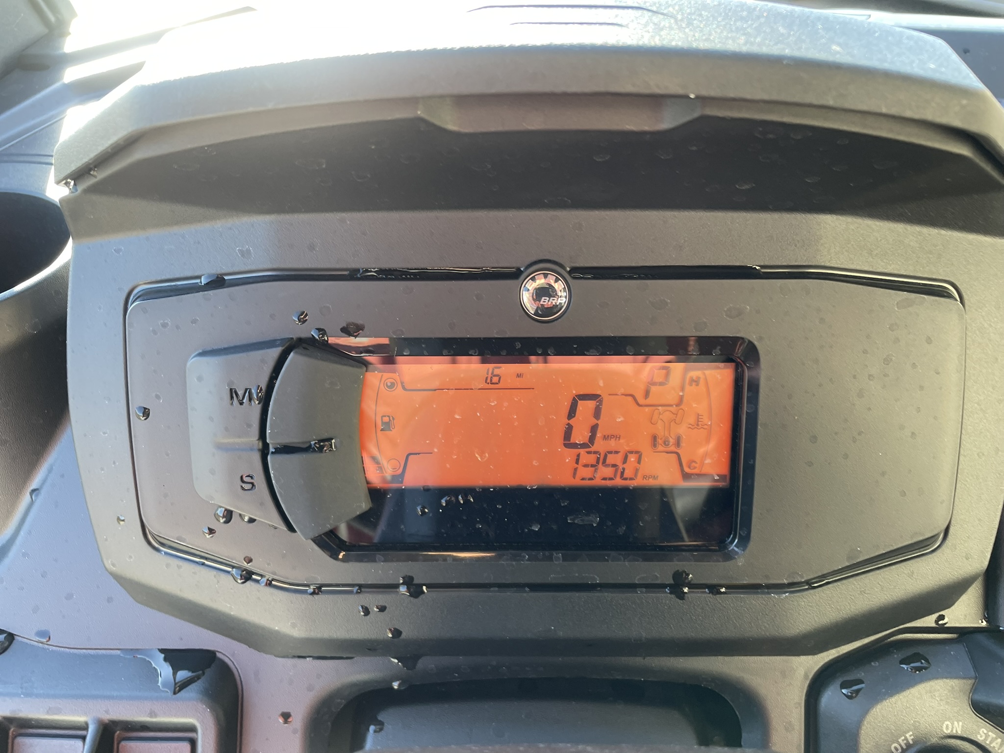 2025 Can-Am SSV DEF XT 64 HD10 BE 25 XT HD10 - Photo 10