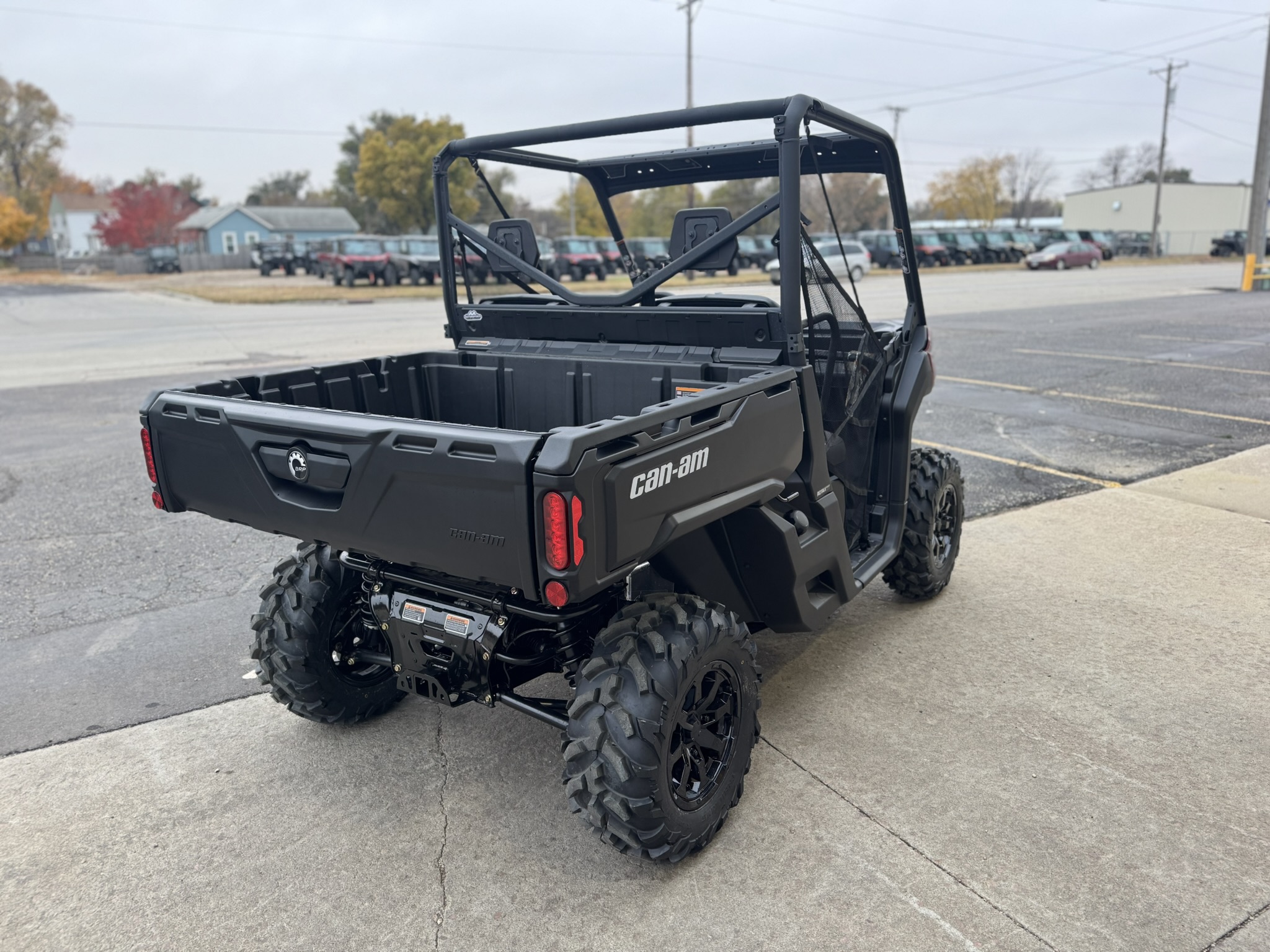 2025 Can-Am SSV DEF DPS 64 HD10 RD 25 DPS HD10 - Photo 5