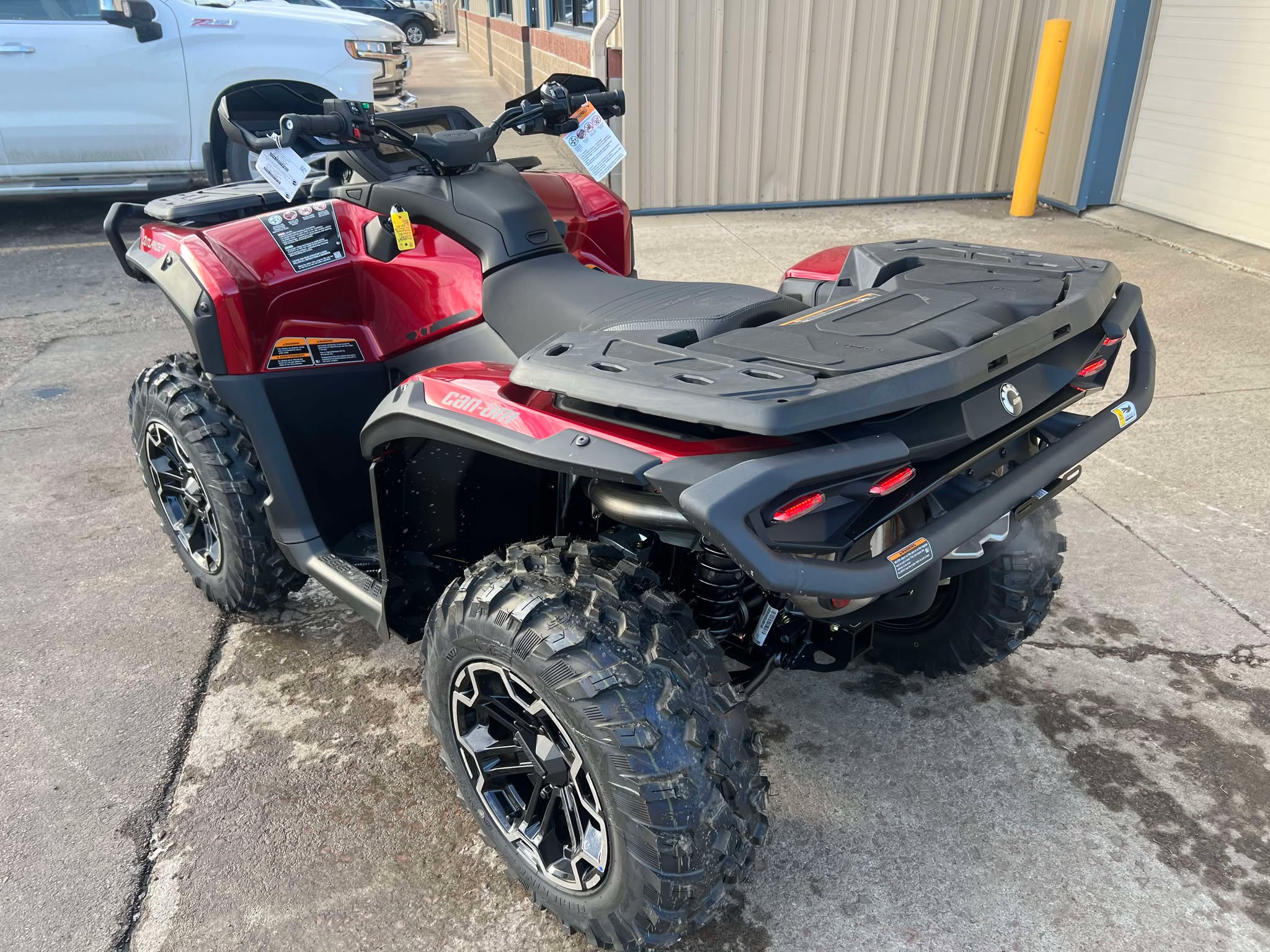 2025 Can-Am ATV OUTL XT 850 RD 25 - Photo 8