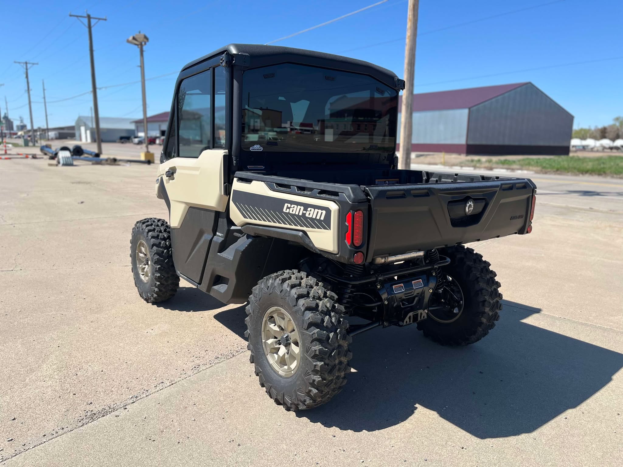 2025 Can-Am Defender Limited HD10 - Photo 8