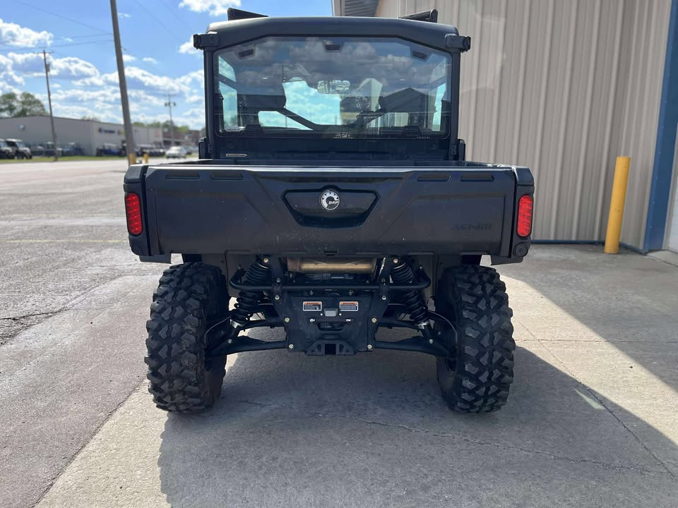 2024 Can-Am SSV DEF LTD 65 HD10 GY 24 Limited HD10 - Photo 7