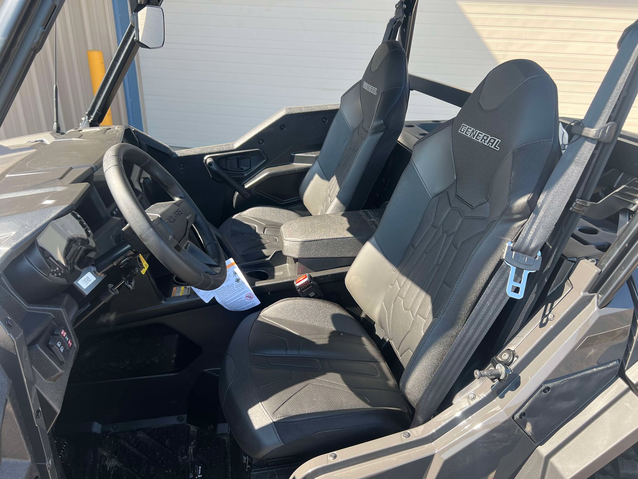 2025 Polaris GENERAL XP 1000 ULTIMATE - GRANITE GRAY Ultimate - Photo 9