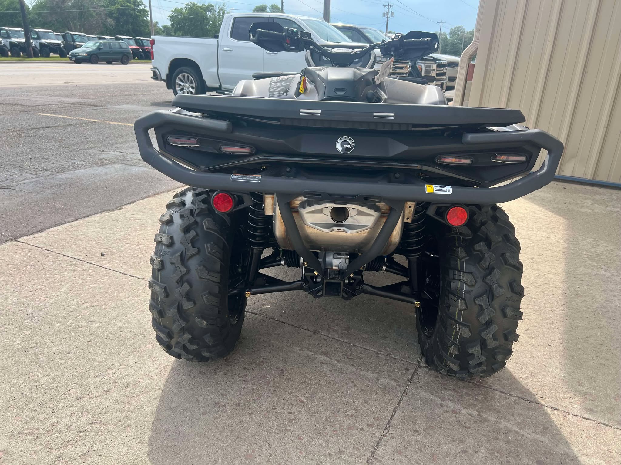 2025 Can-Am ATV OUTL XT 850 GY 25 - Photo 7