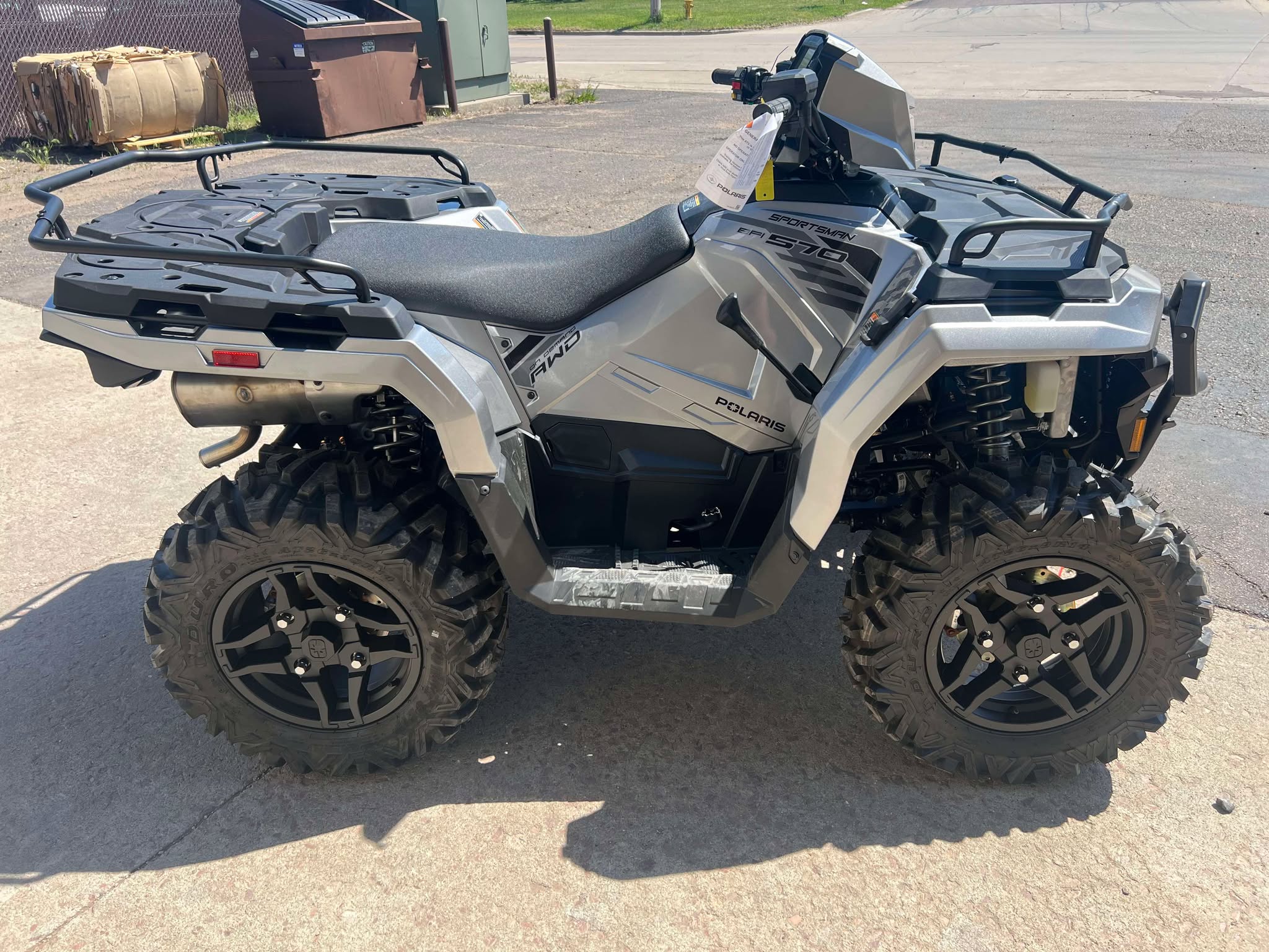 2025 Polaris SPORTSMAN 570 ULTIMATE - TURBO SILVER Ultimate - Photo 5