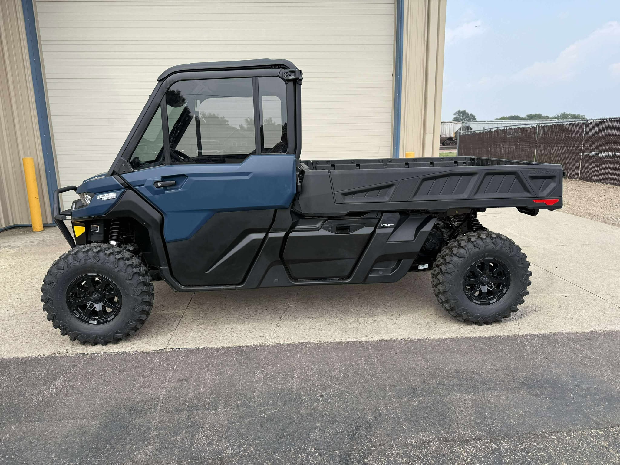 2025 Can-Am SSV DEF PRO LTD 65 HD10 BE 25 Limited HD10