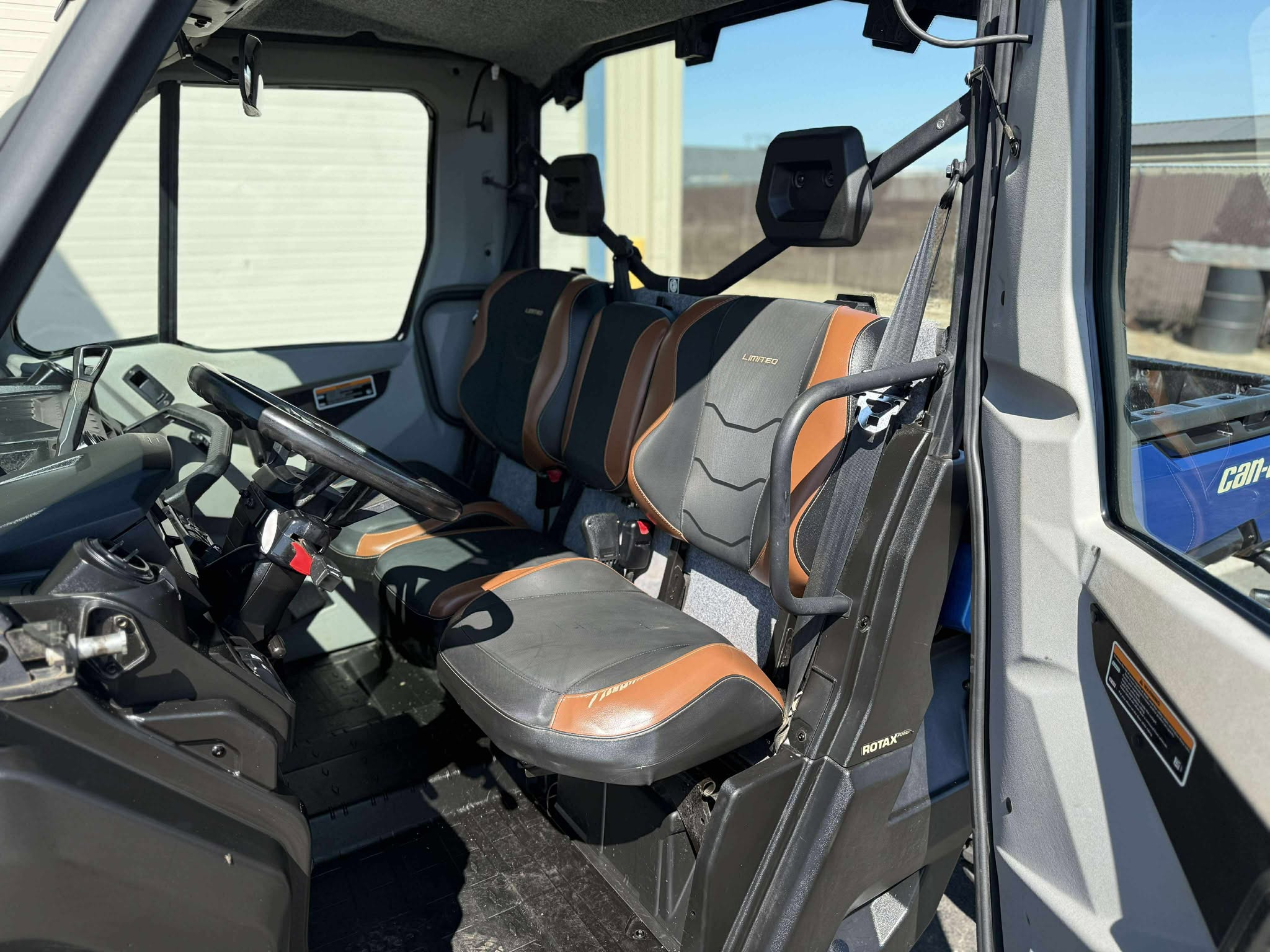 2021 Can-Am SSV DEFENDER LTDCAB HD10 OB 21 Limited HD10 - Photo 9