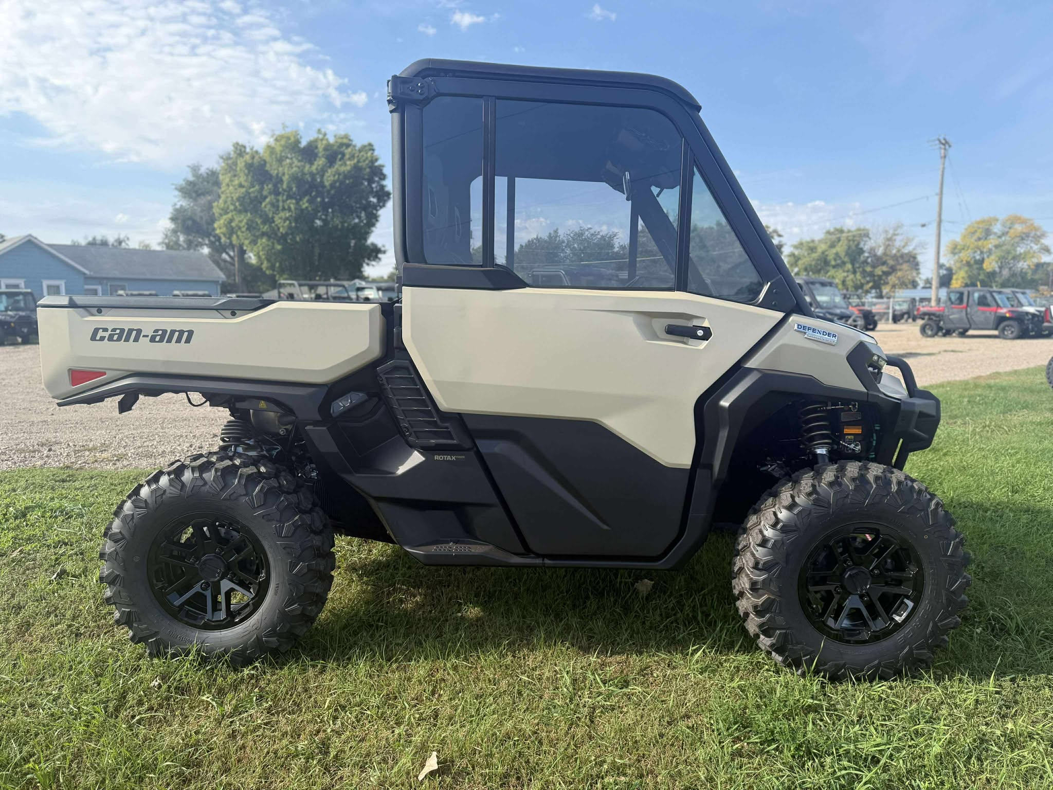 2026 Can-Am Defender Limited HD11 - Photo 5