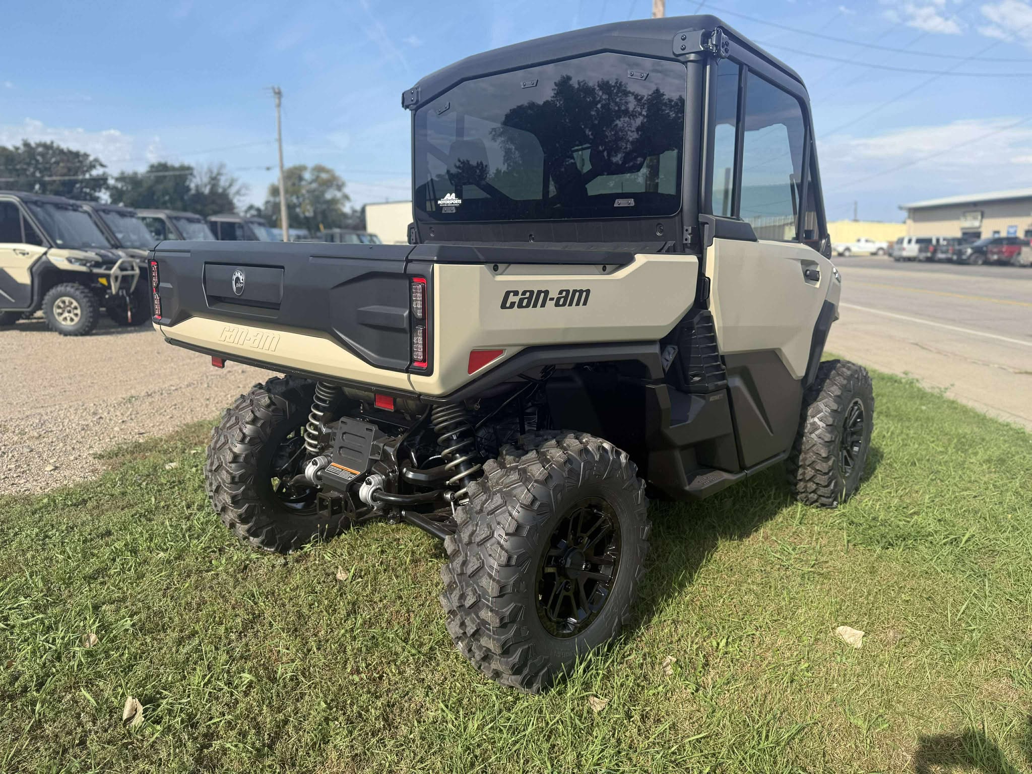 2026 Can-Am Defender Limited HD11 - Photo 6