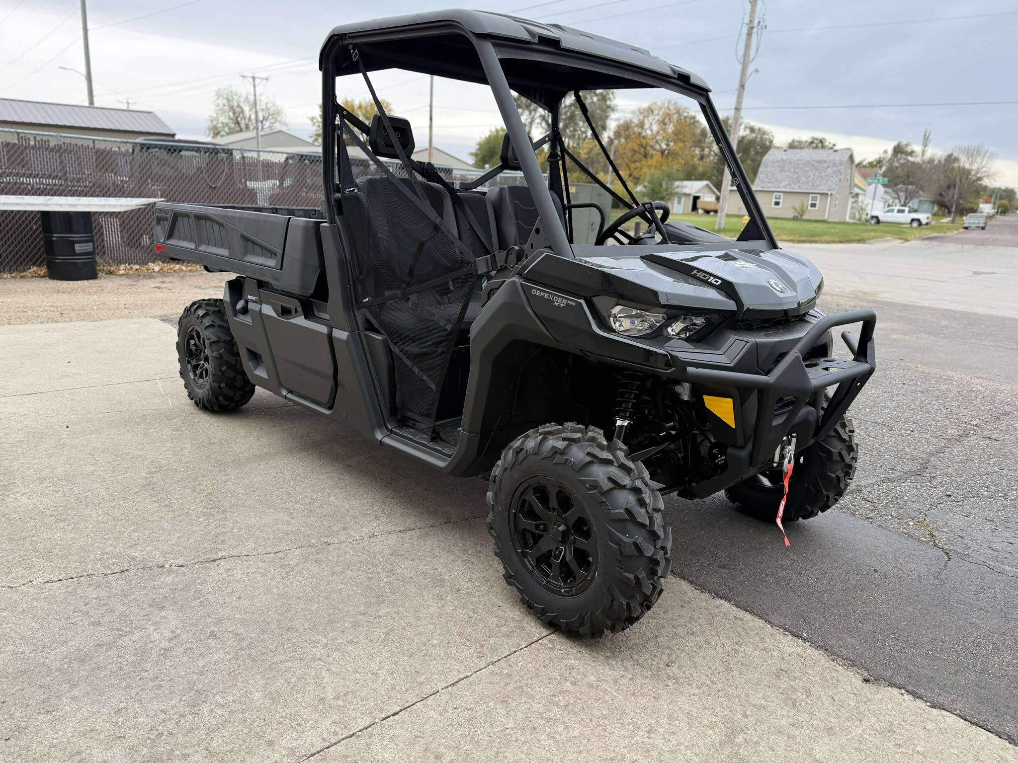2025 Can-Am Defender PRO XT HD10 - Photo 4