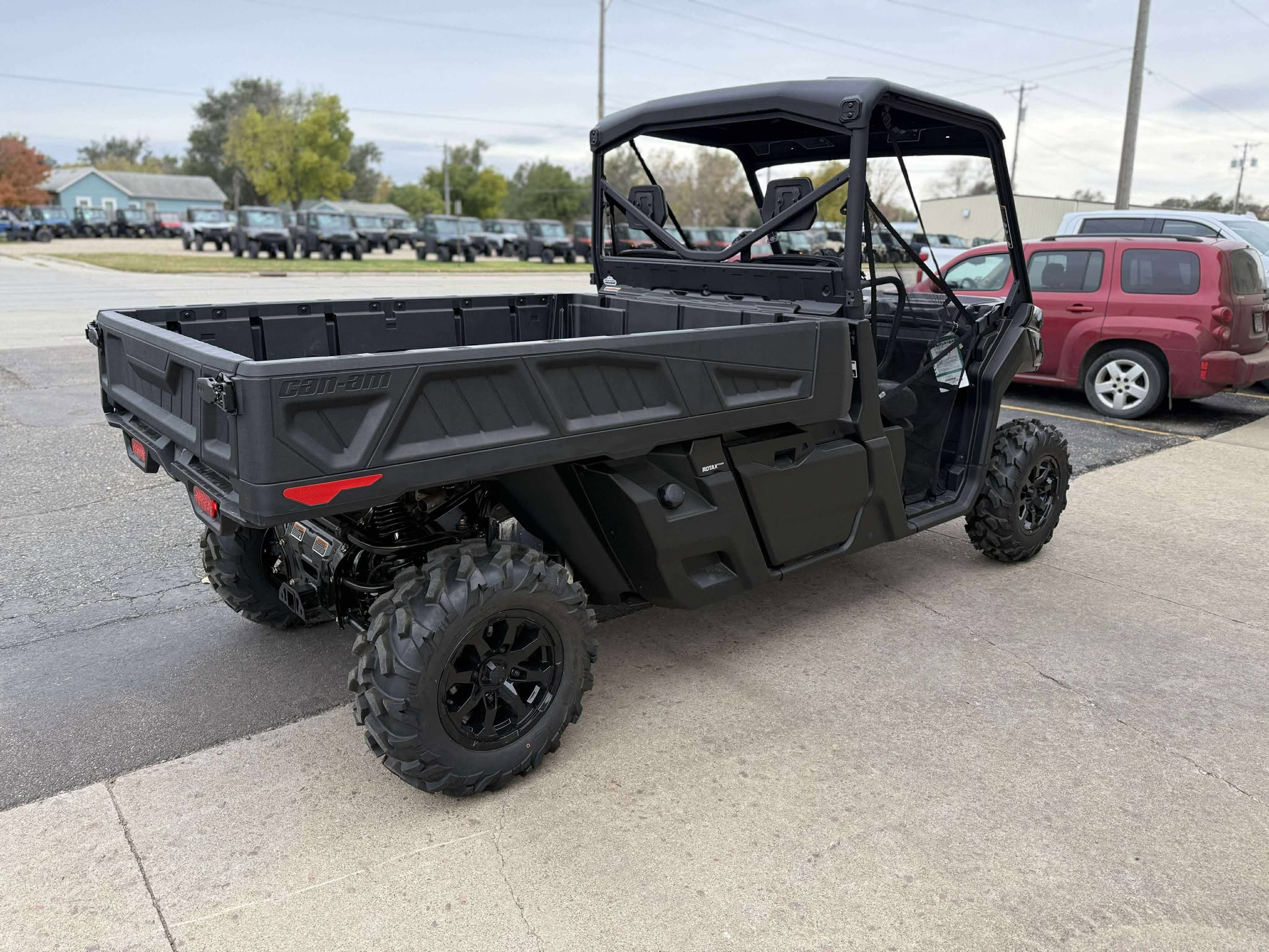 2025 Can-Am Defender PRO XT HD10 - Photo 6