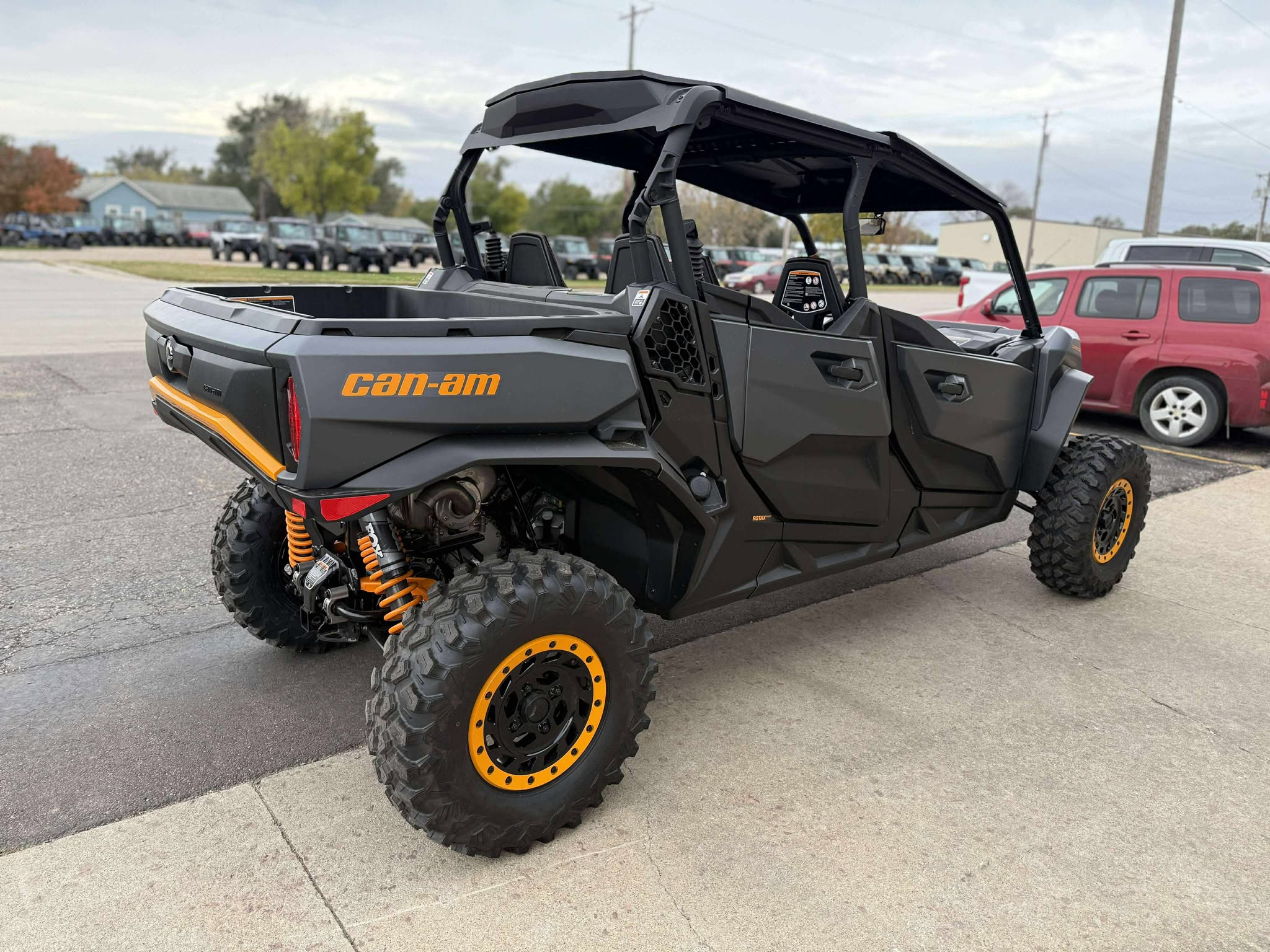 2026 Can-Am Commander MAX XT-P 1000R - Photo 6