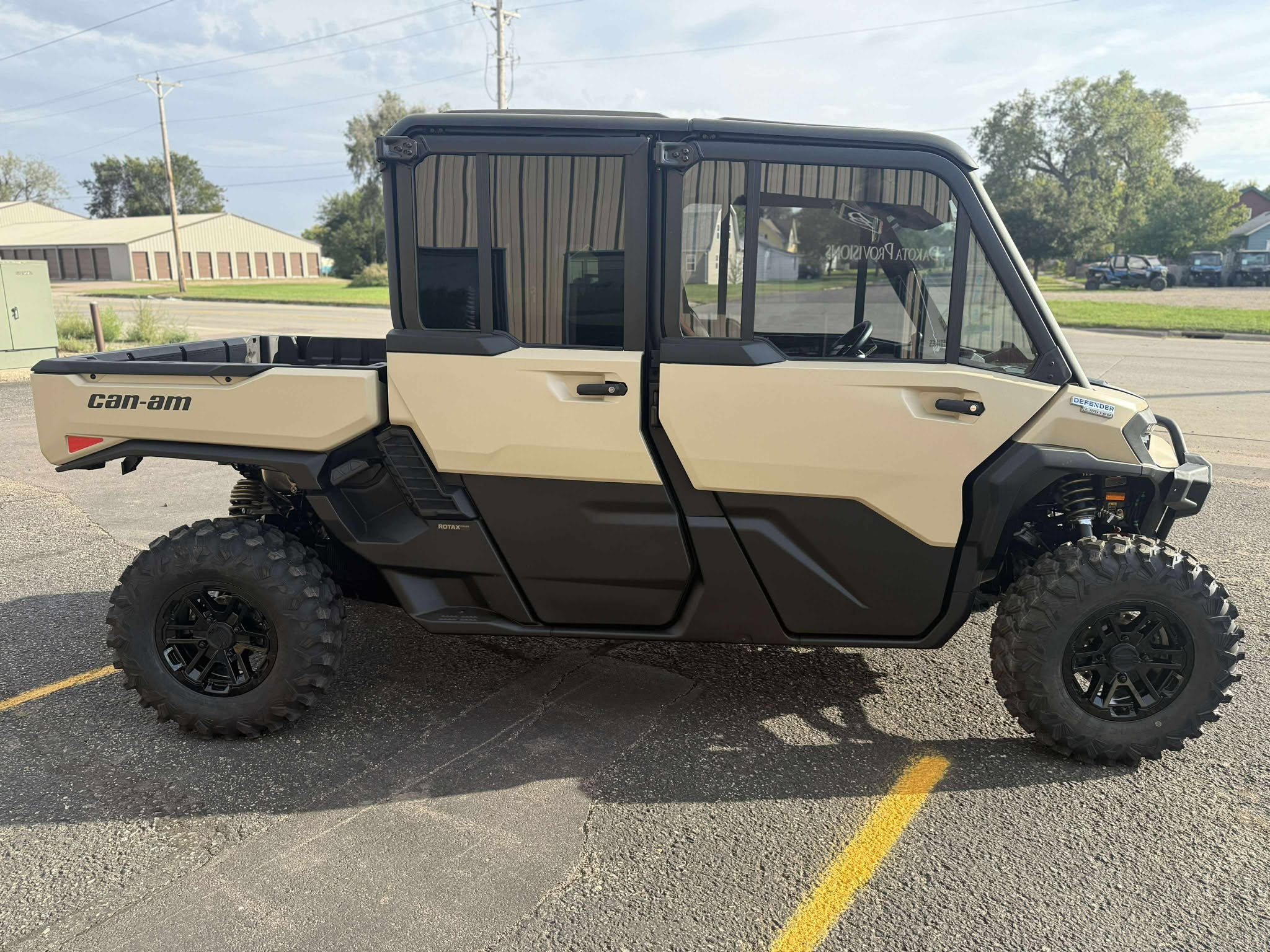 2026 Can-Am SSV DEF MAX LTD 65 HD11 TN HB 26 Limited HD11 - Photo 5