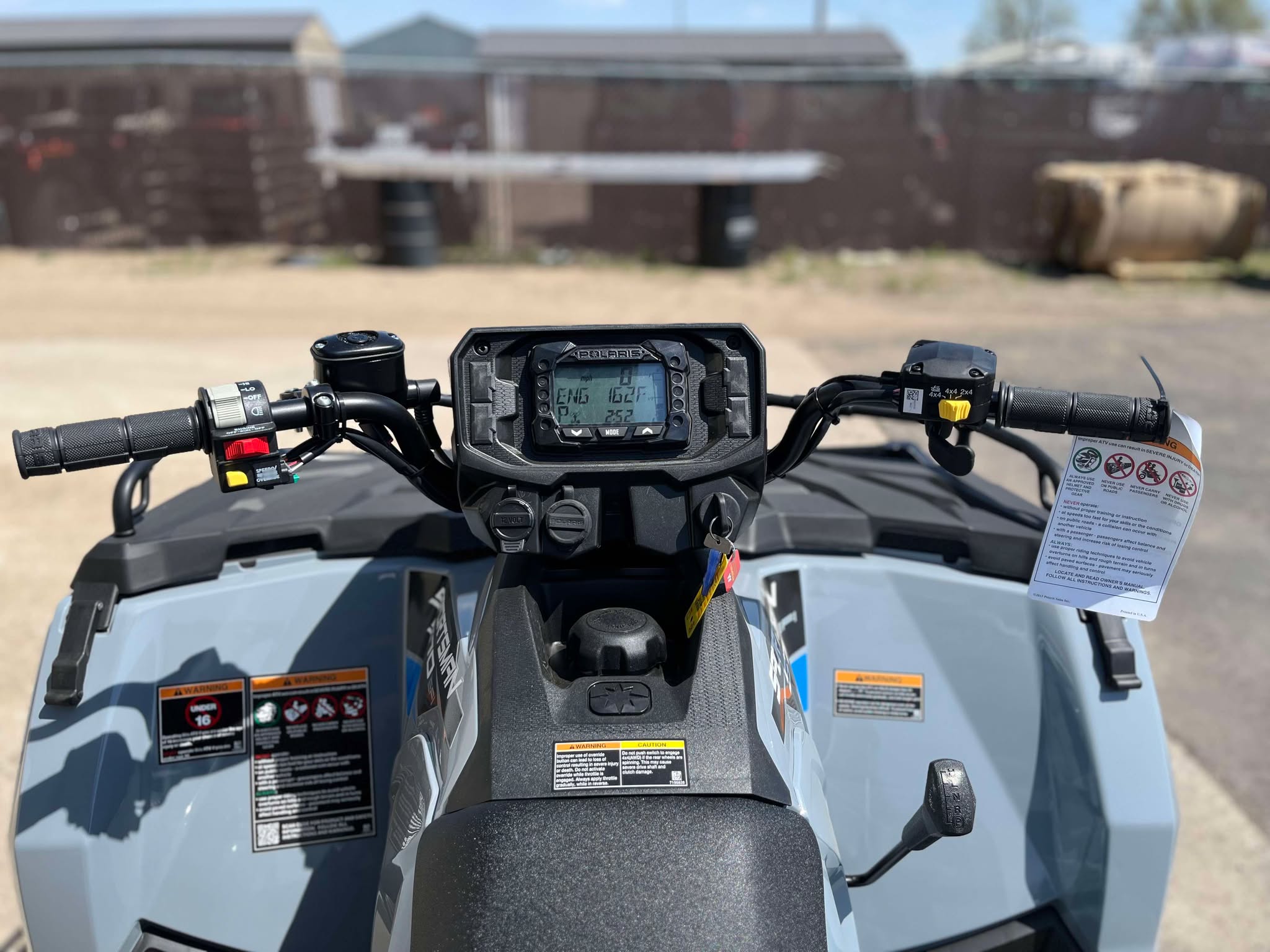 2025 Polaris SPORTSMAN 570 PREMIUM - STORM GRAY Premium - Photo 9