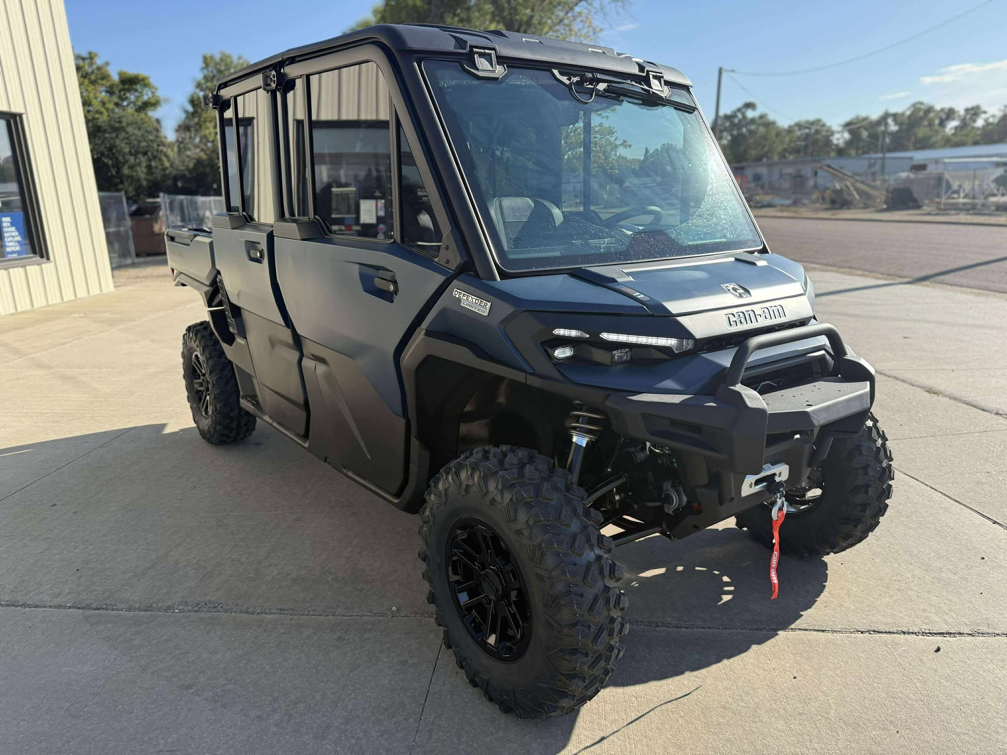2026 Can-Am SSV DEF MAX LTD 65 HD11 BE HB 26 Limited HD11 - Photo 3