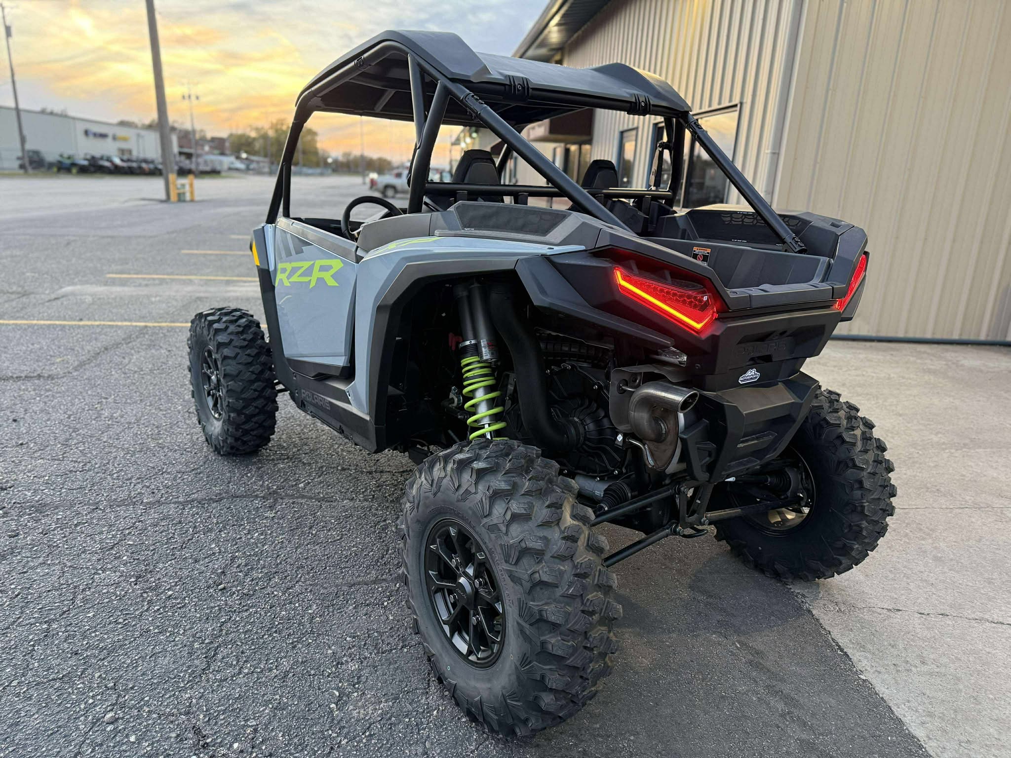 2025 Polaris RZR XP 1000 ULTIMATE - STORM GRAY Ultimate - Photo 8