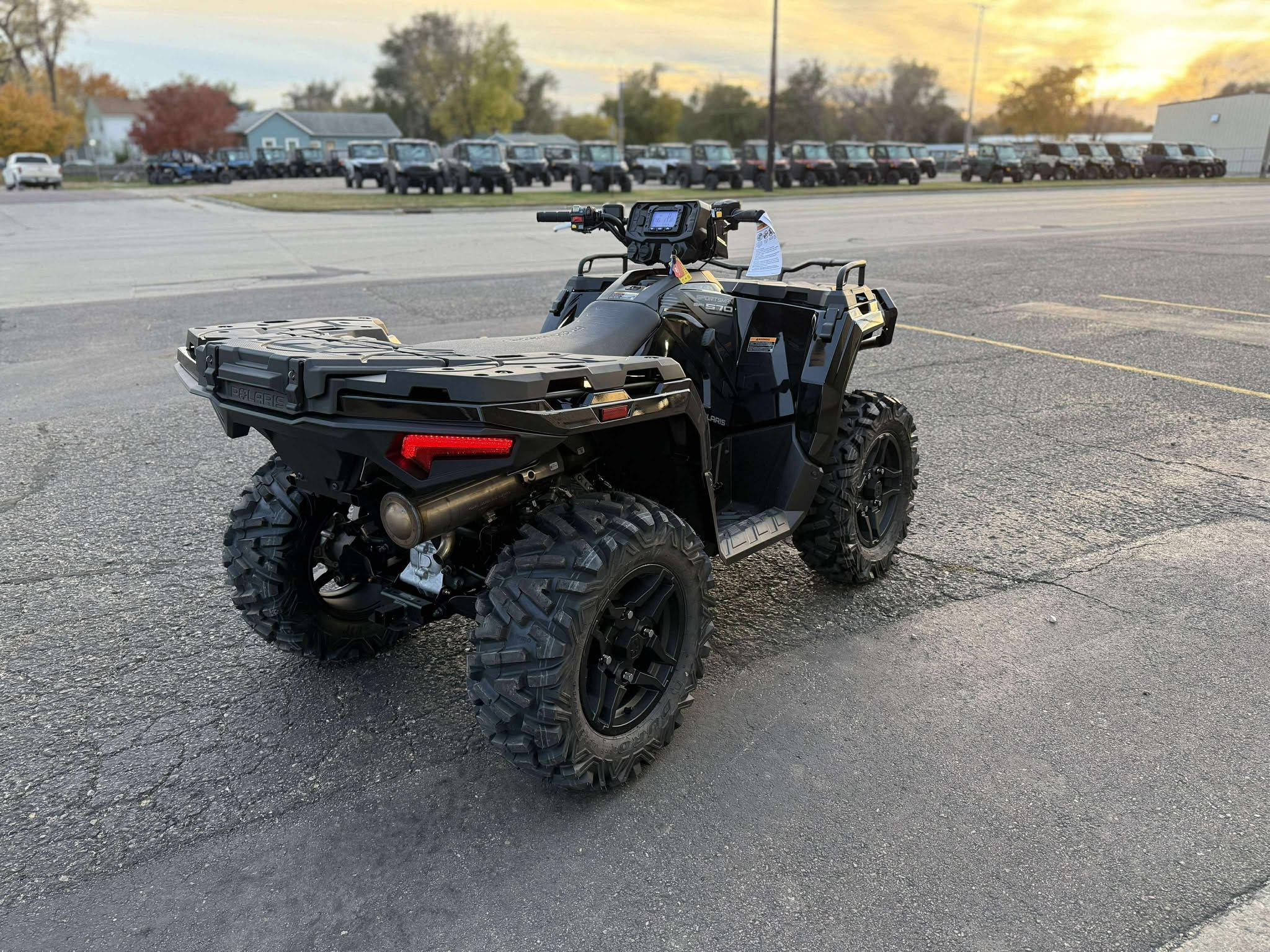 2026 Polaris SPORTSMAN 570 TRAIL ONYX BLACK Trail - Photo 6