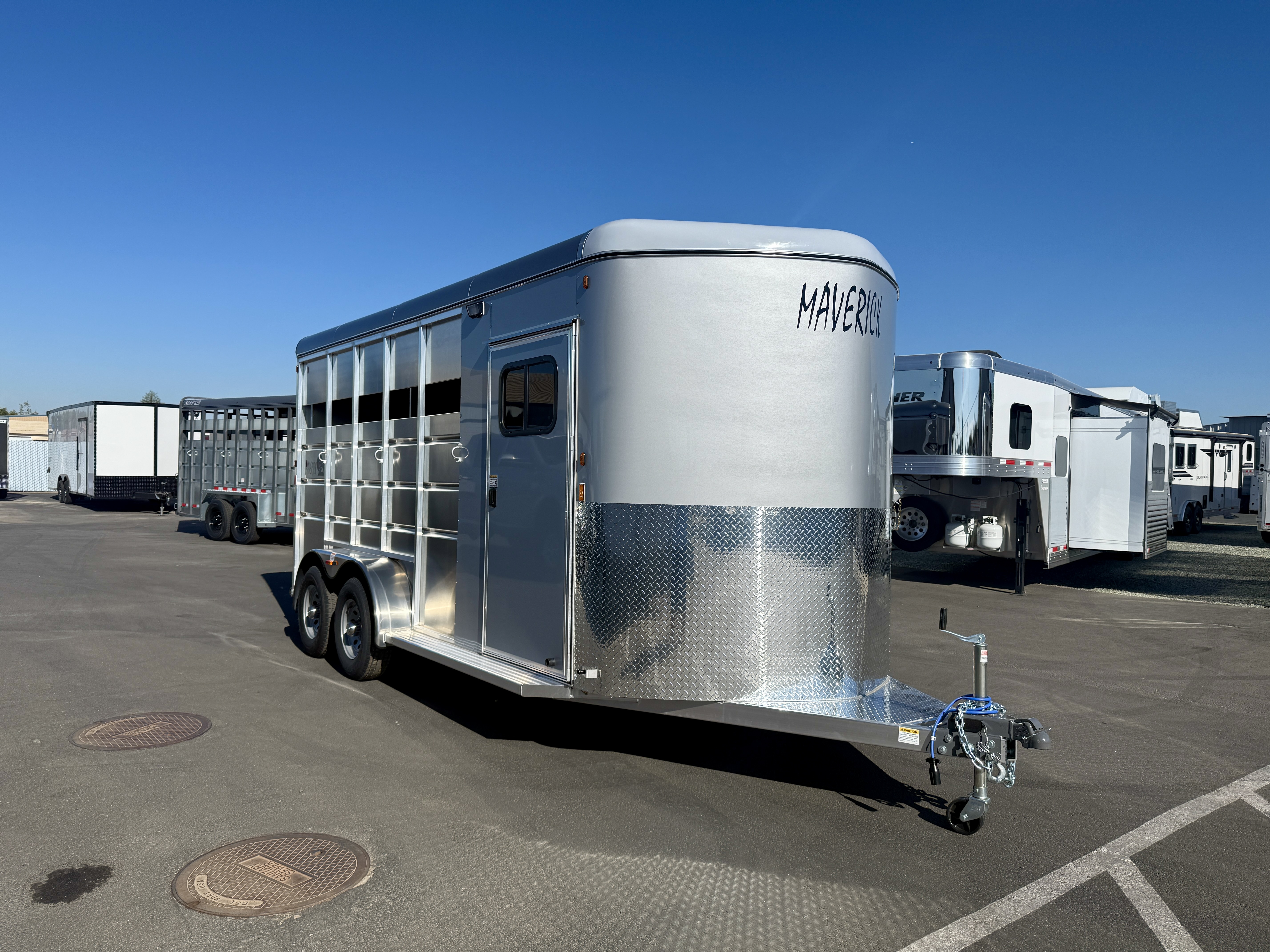 2027 Horse Livestock Trailer
