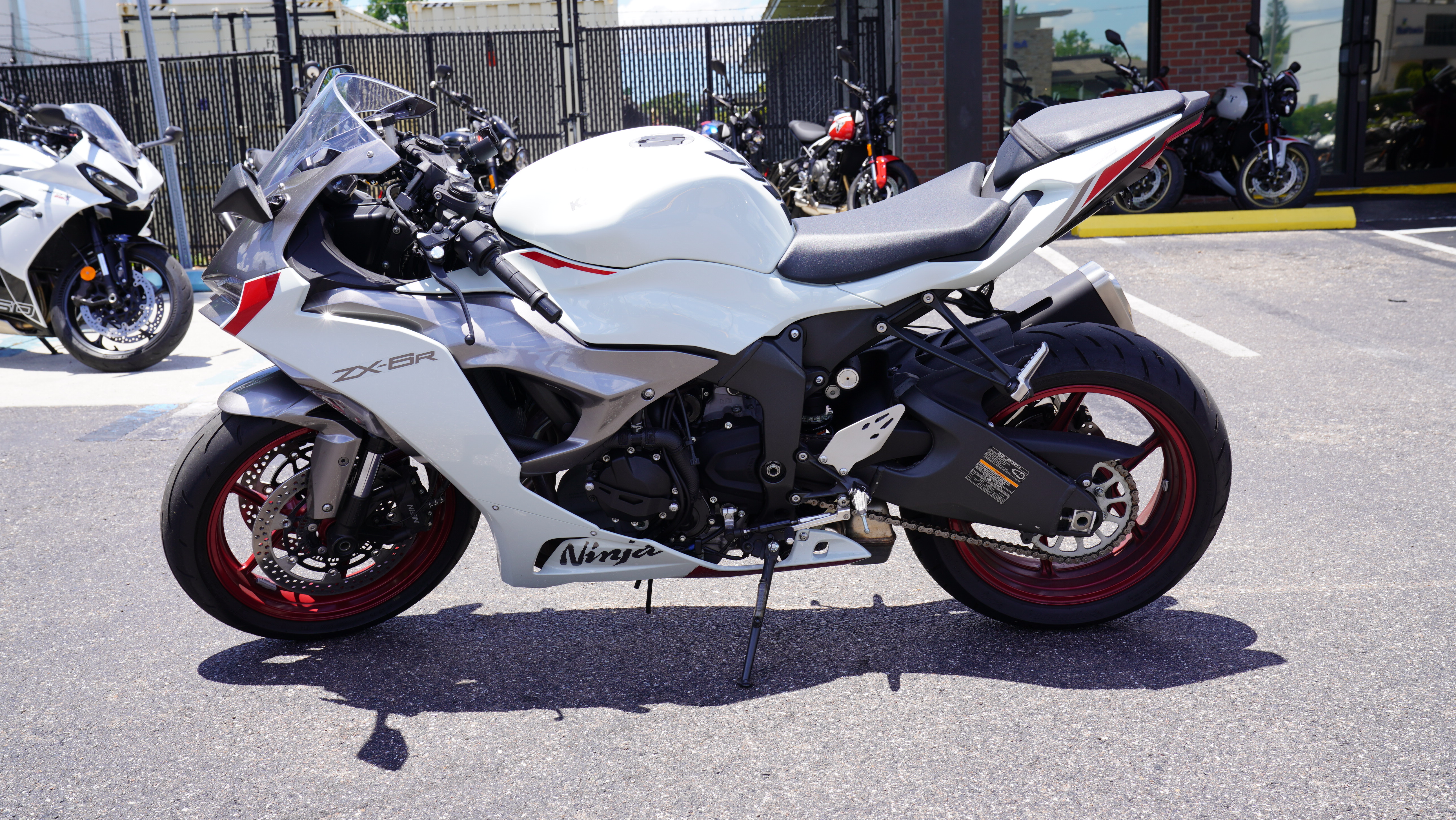 2024 Kawasaki NINJA ZX-6R for Sale | Tampa Triumph