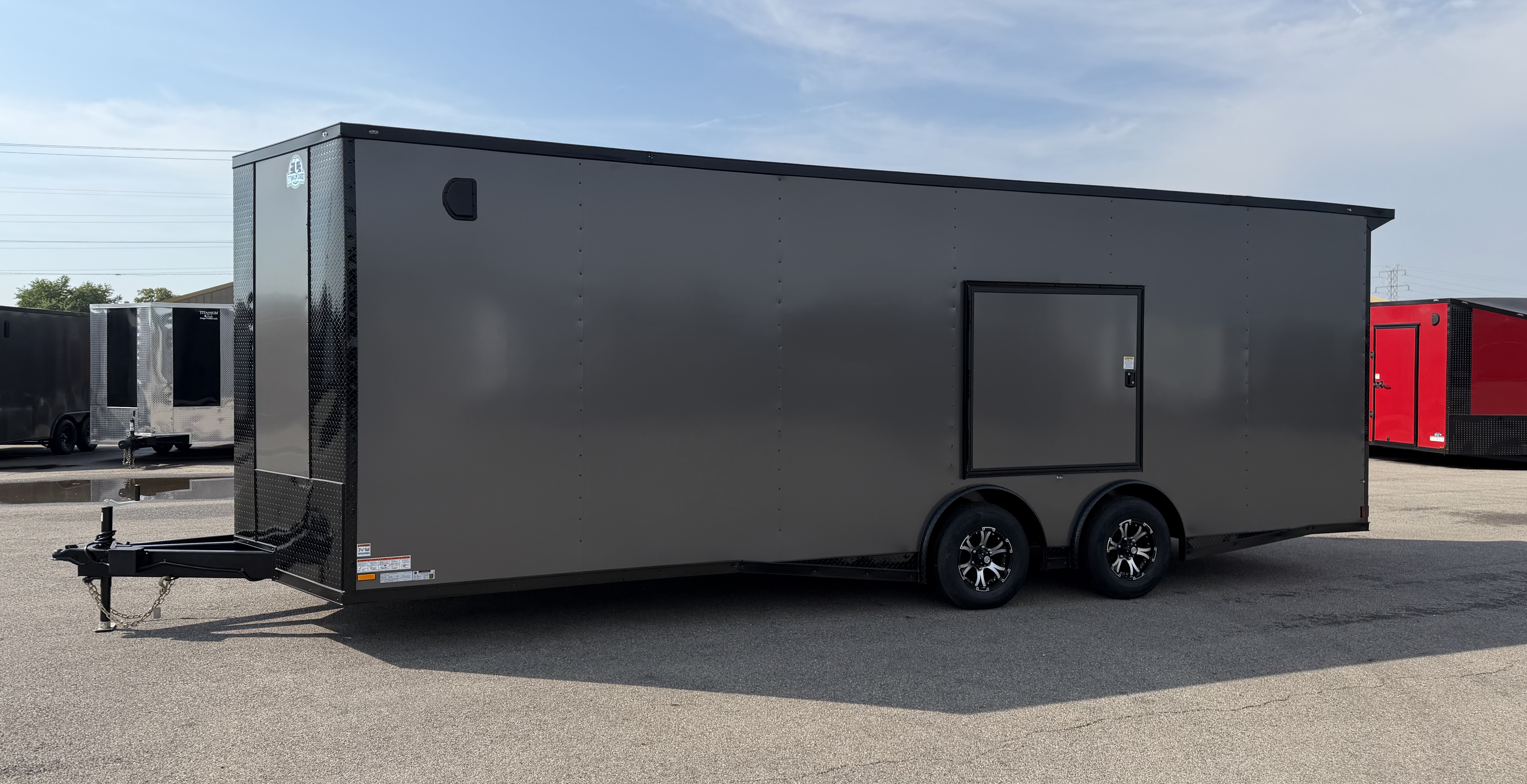 2027 Titanium -New photo 2