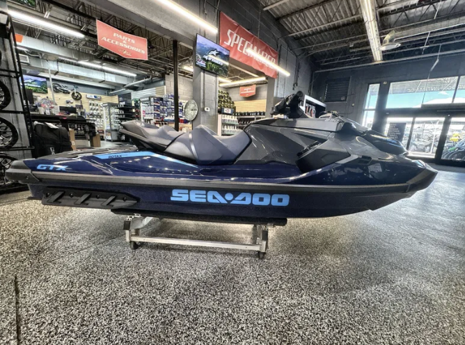 2025 Sea-Doo GTX 230 AUD BE IBR IDF 25