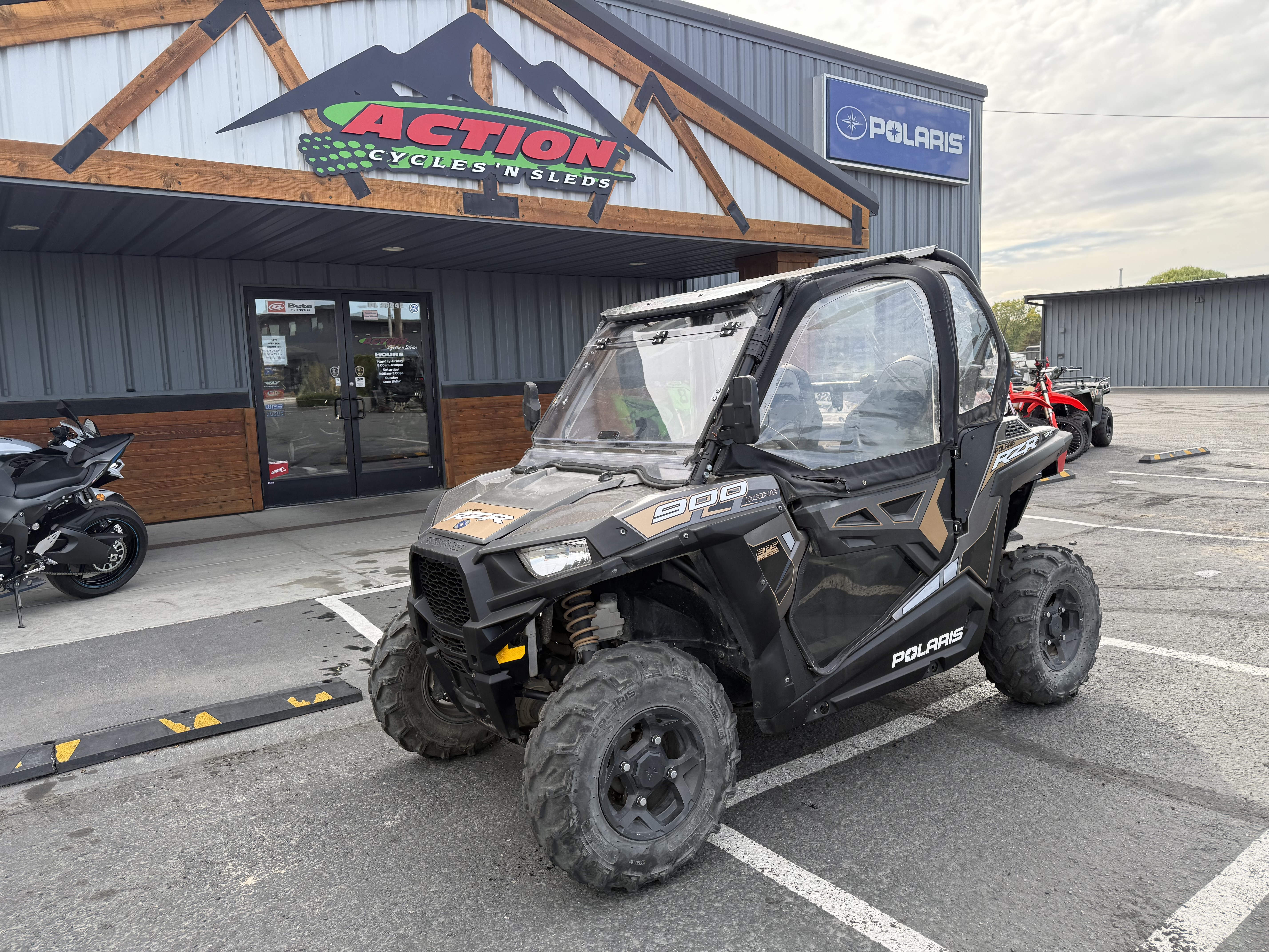 2018 Polaris RZR 900  EPS TITANIUM METALLIC - Photo 2