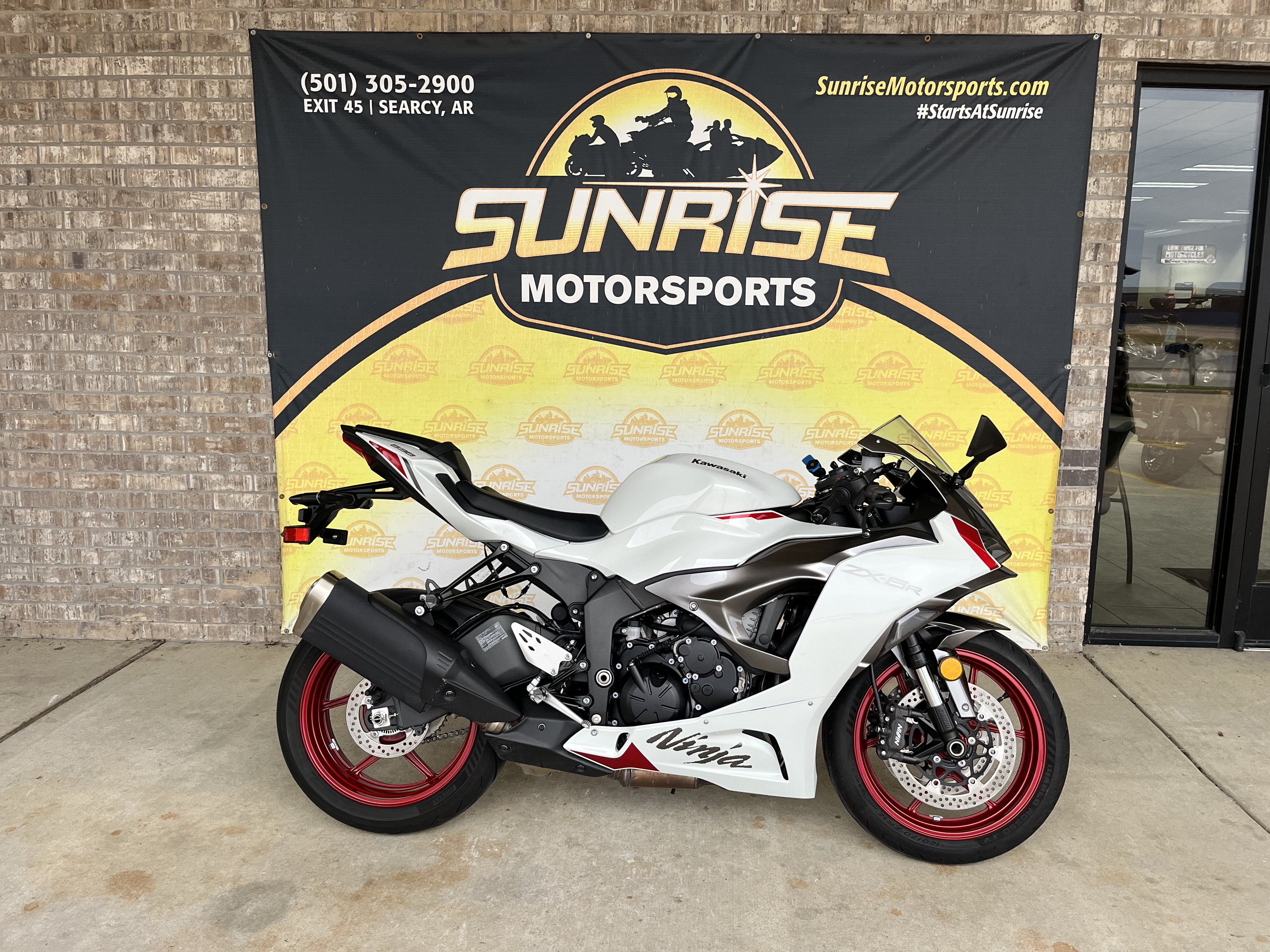 Used Street Bikes from Kawasaki, Slingshot and Yamaha Sunrise Pre