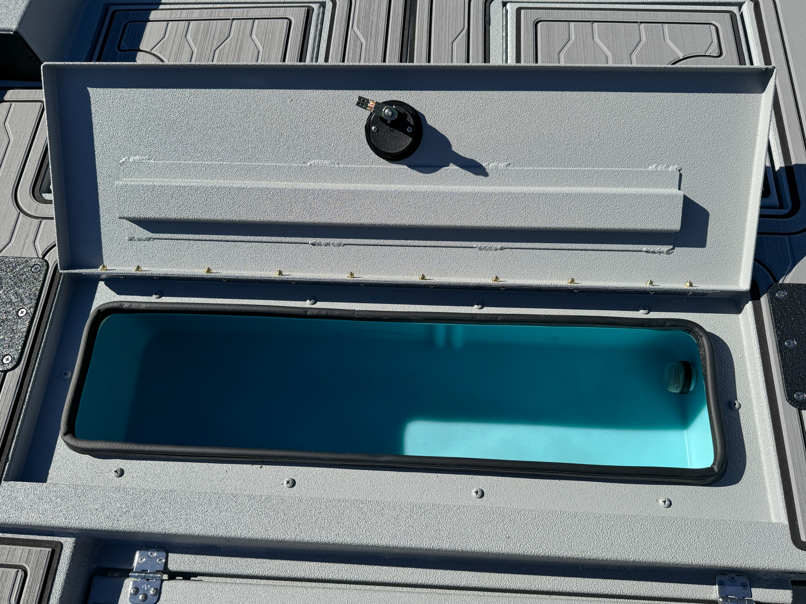 2026 Avid Boats Commander 18 for Sale | Troy Marine