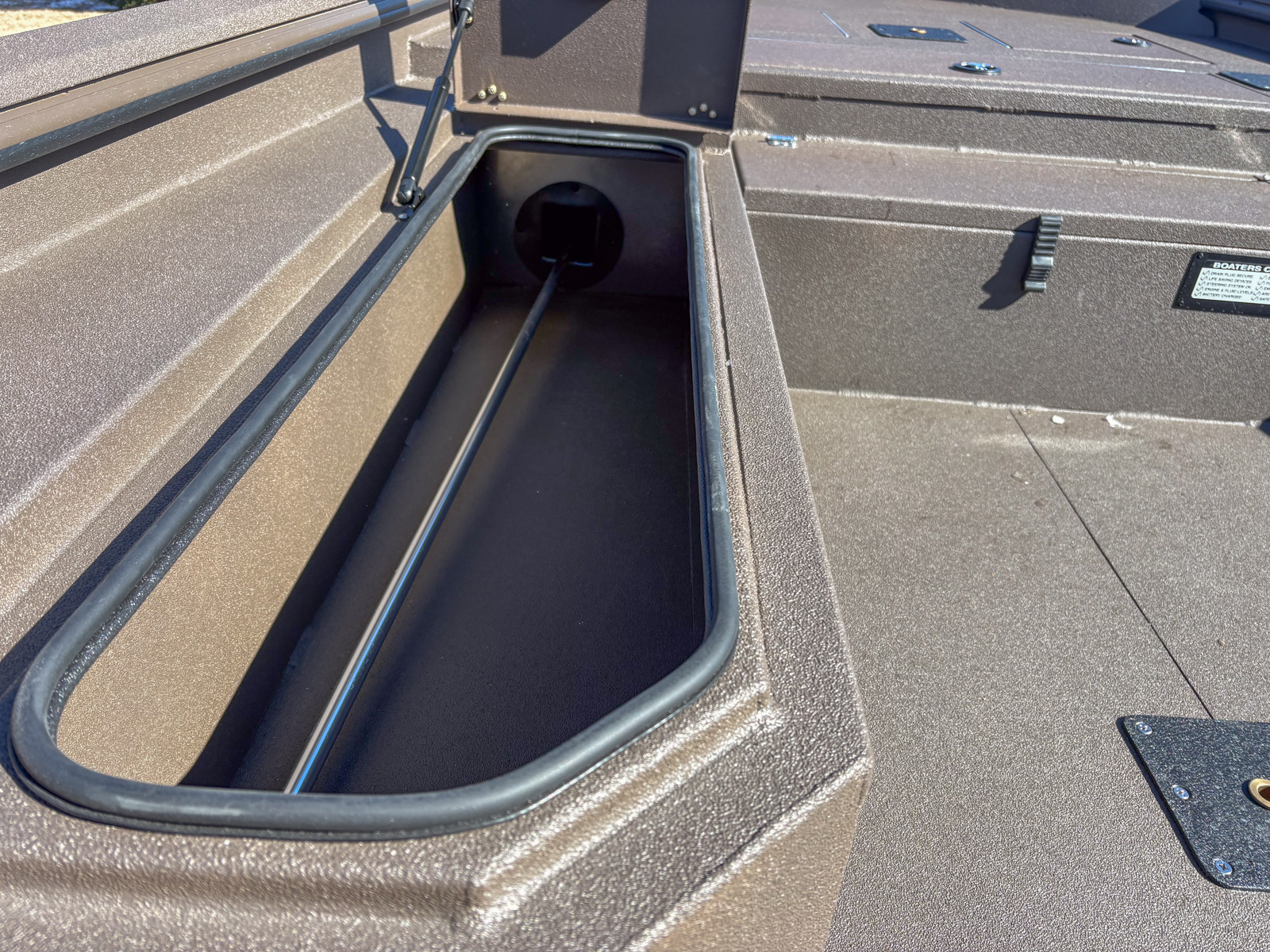 2026 Avid Boats Commander 18 for Sale | Troy Marine