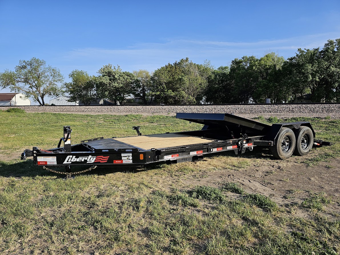 2017 and 2025 Inventory from Liberty Trailers, Sundowner Trailers and ...