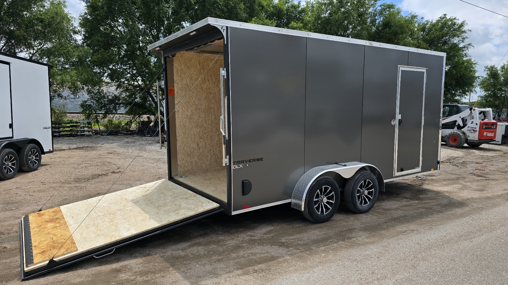 2026 Formula Trailers photo 2