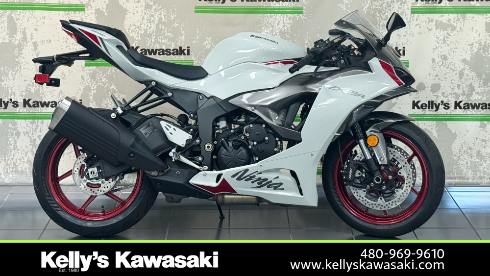 2025 Kawasaki Ninja® ZX™-6R for Sale | Kelly's Kawasaki