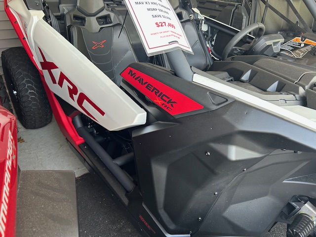 2025 Can-Am Maverick X3 X rc TURBO RR 64 - Photo 3