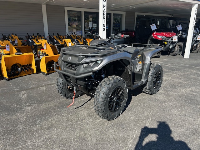 2026 Can-Am Outlander™ XT 700 - Photo 3