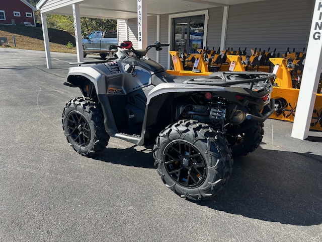 2026 Can-Am Outlander™ XT 700 - Photo 4