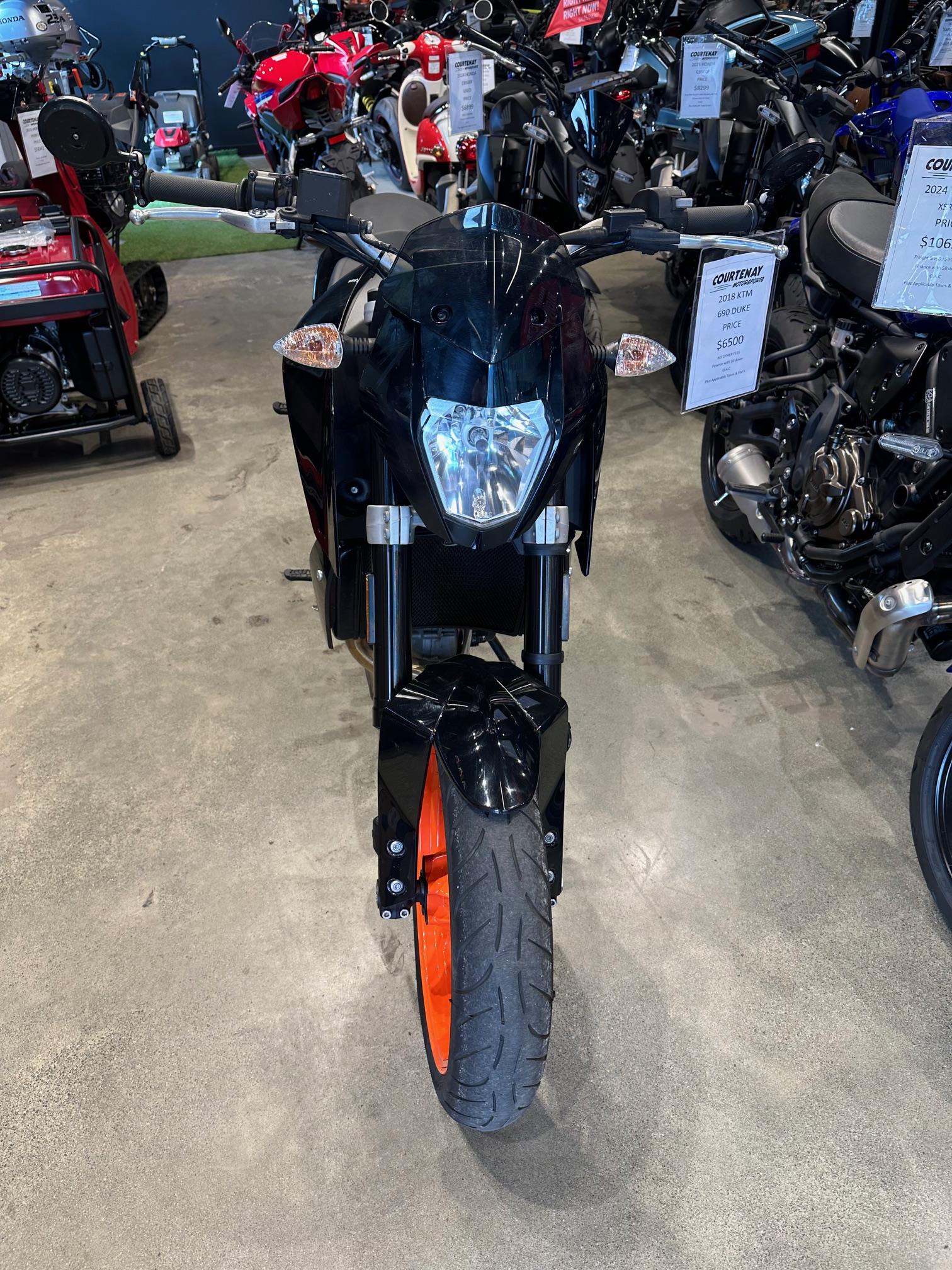 2018 KTM 690 DUKE - Photo 2