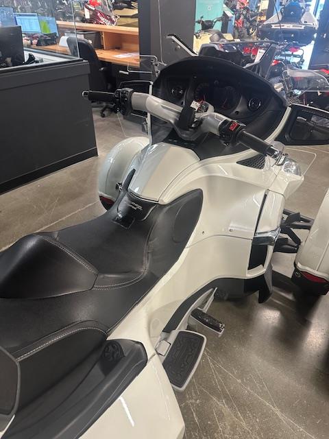 2012 Can-Am SPYDER RT - Photo 3