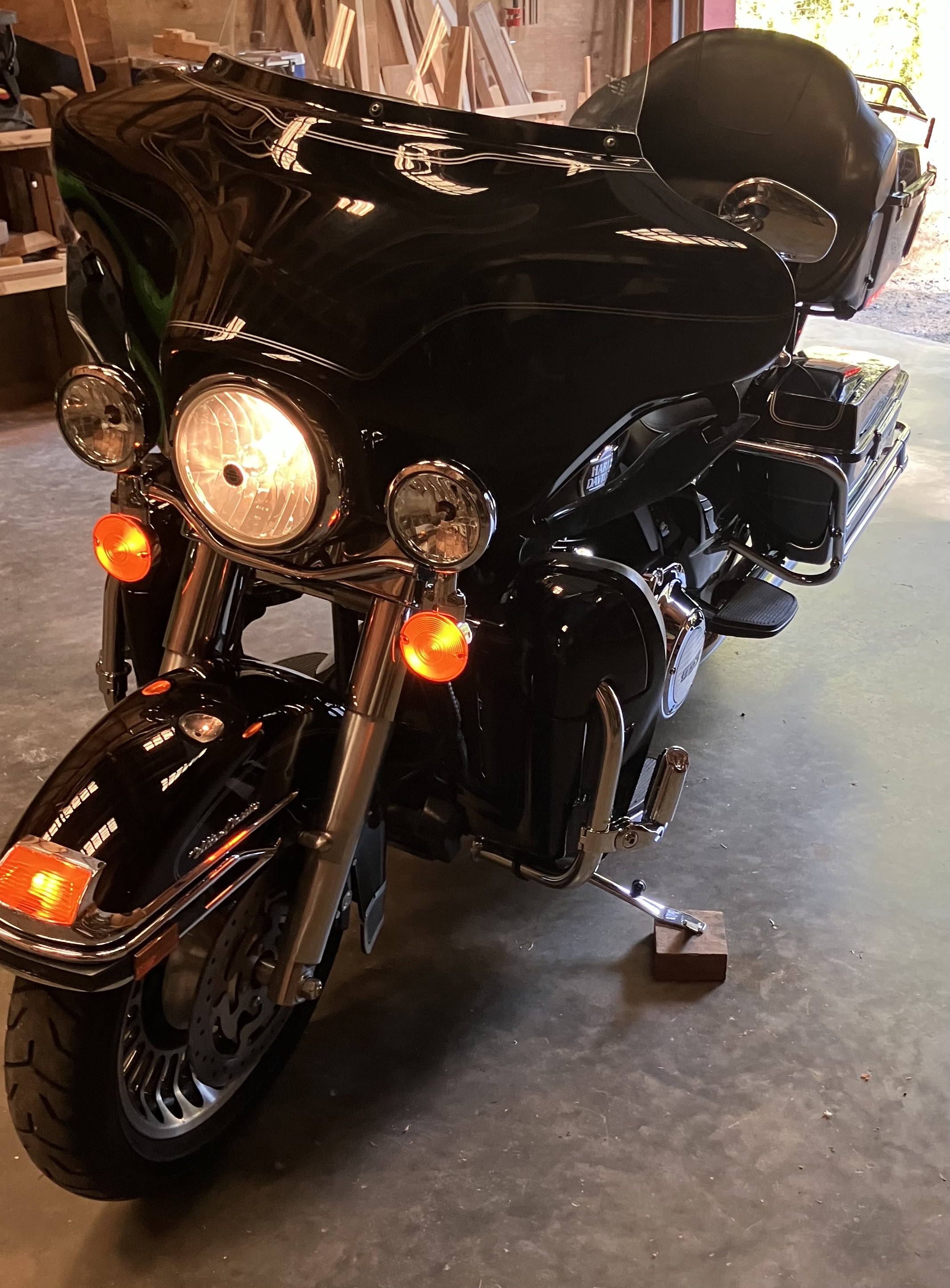 2012 Harley-Davidson® Electraglide Classic - Photo 4