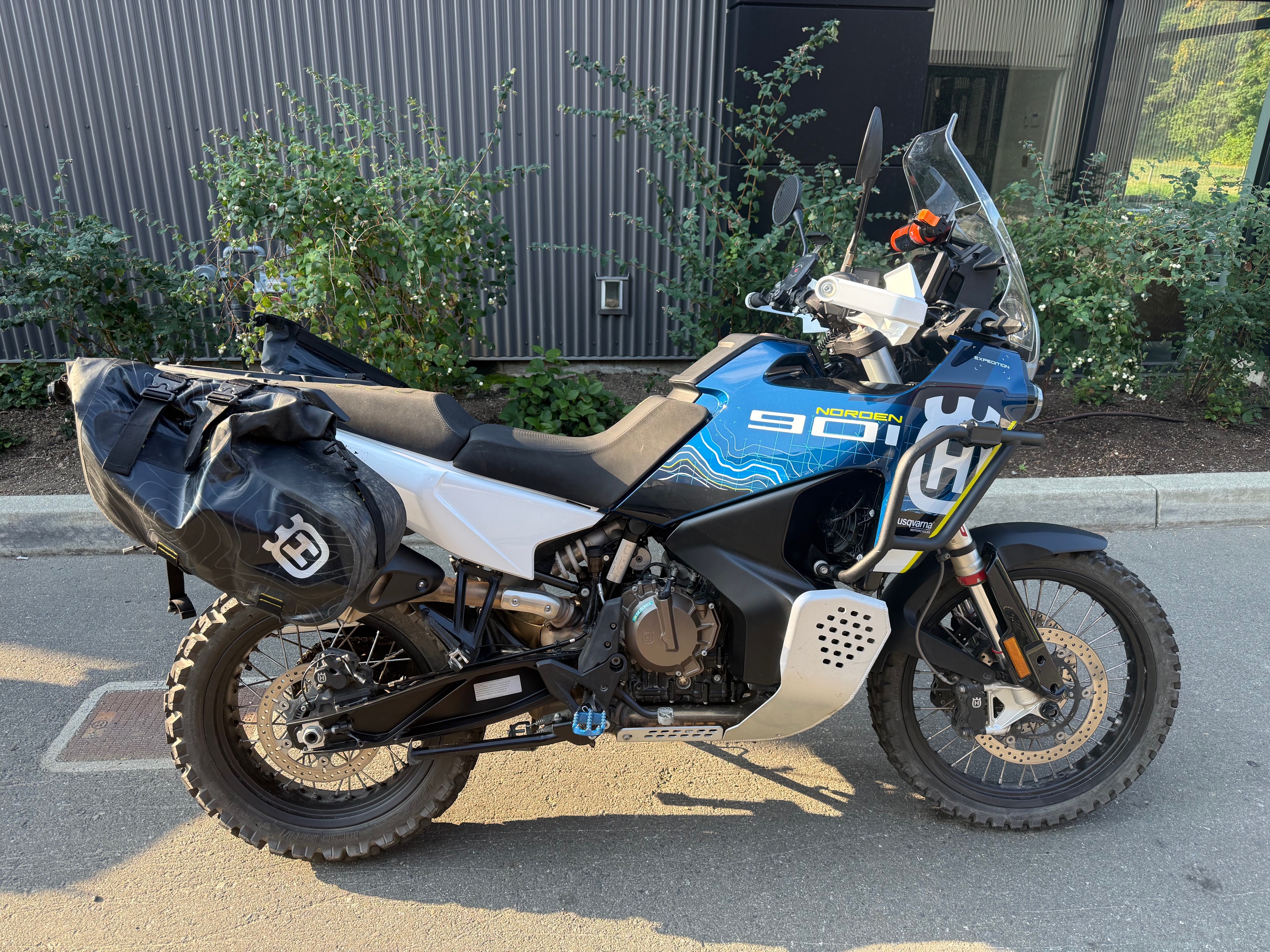 2023 Husqvarna NORDEN 901 EXPEDITION
