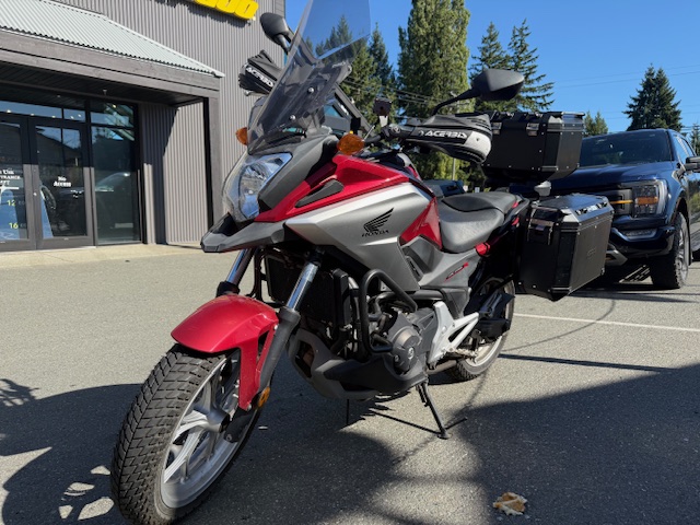 2017 Honda NC750X DCT - Photo 4