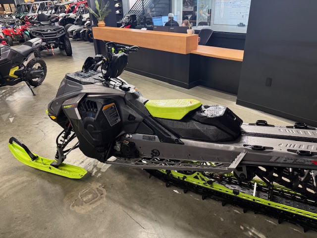 2023 Ski-Doo SUMMIT EXPERT 850 TURBO 165" BIG SCREEN - Photo 4