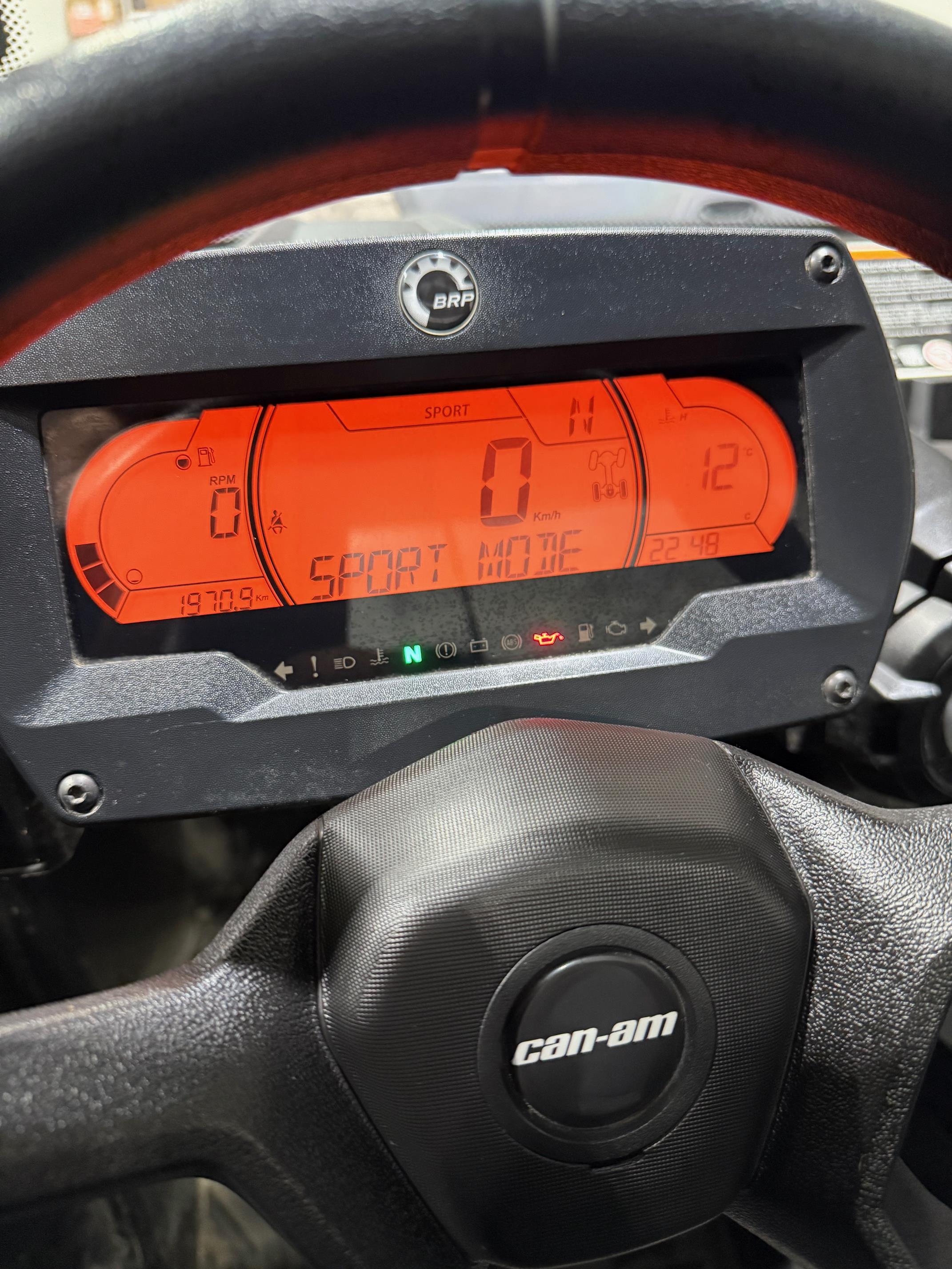 2024 Can-Am COMMANDER 1000 XMR - Photo 2