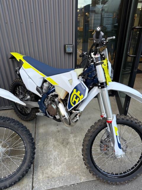 2023 Husqvarna TE150I - Photo 2
