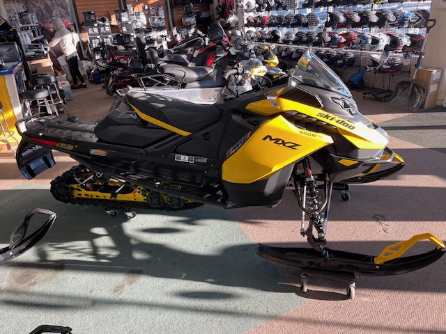 2024 Ski-Doo BDRC MXZ ADR 600R YL 137 1.2RS - Photo 5