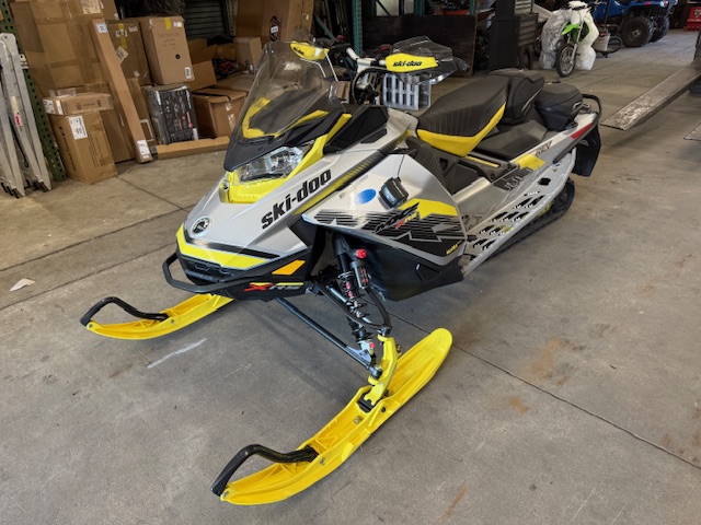 2018 Ski-Doo MXZ X RS