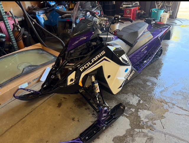 2022 Polaris 850 VR1 137